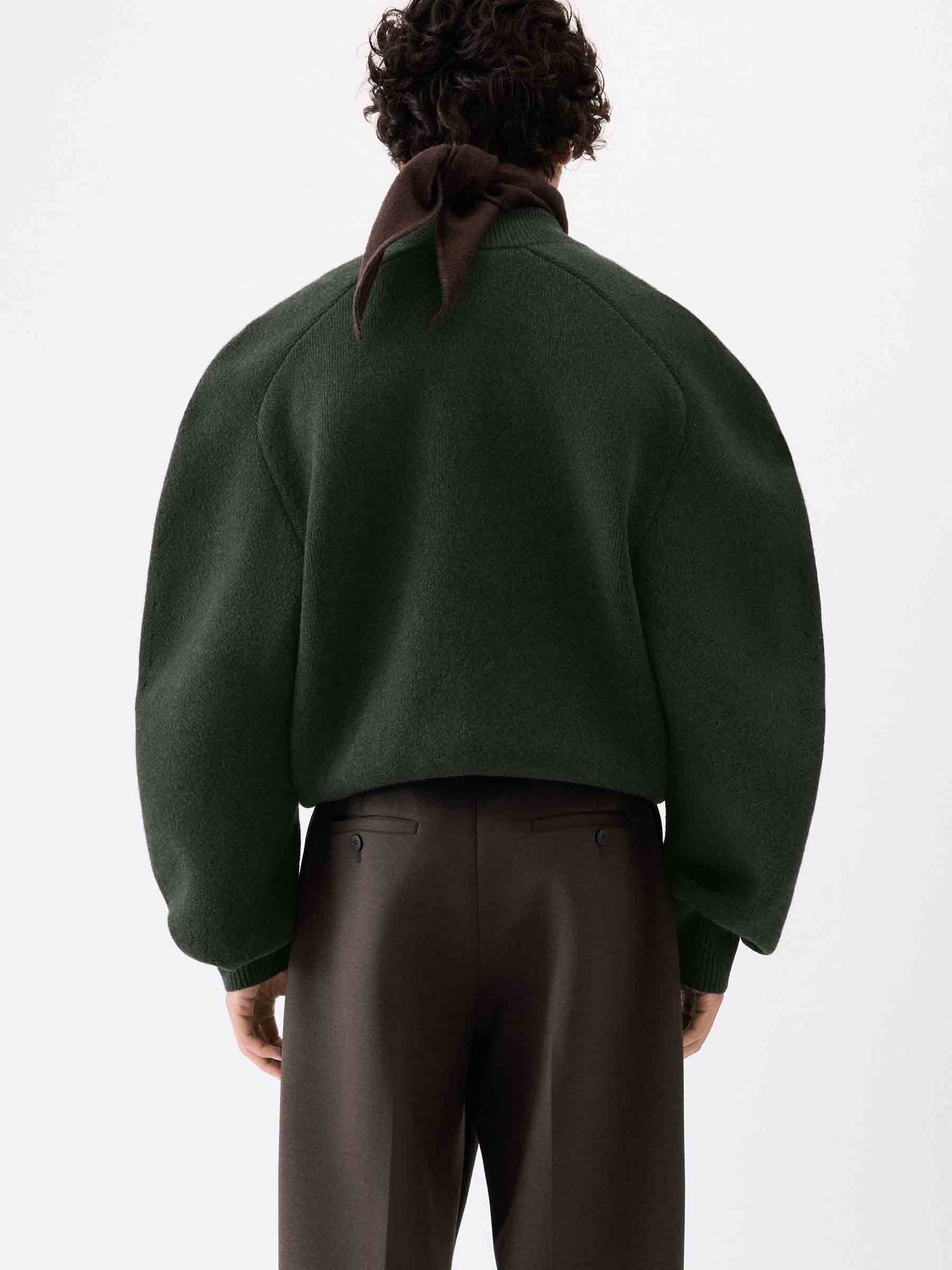 Outlet online Jacquemus Hombre Cárdigan Pallone color Verde Oscuro sku 543-001056 01 - Foto 3