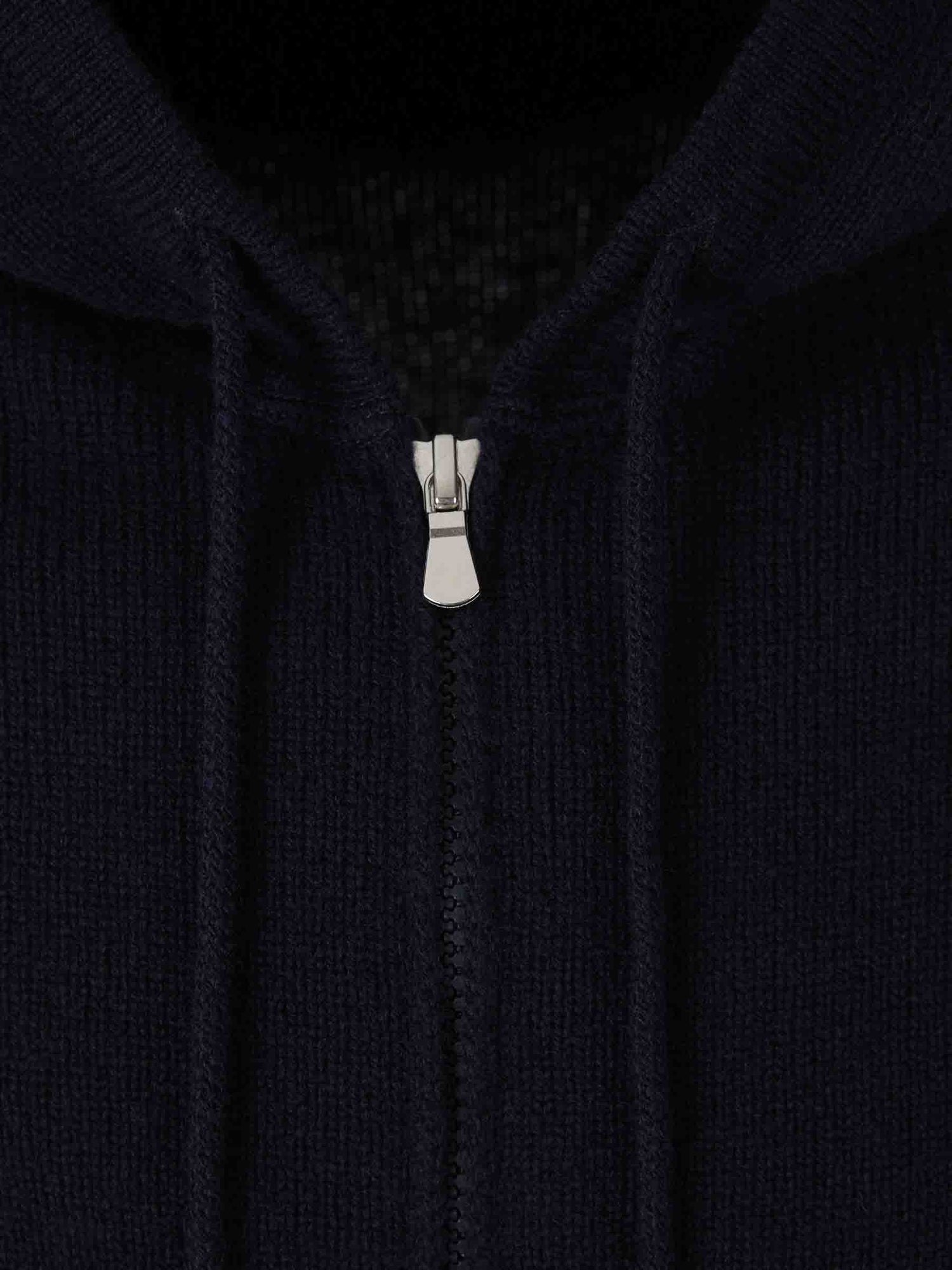 Outlet online Santa Eulalia Hombre Cárdigan Capucha Punto color Azul Noche sku 543-001067 03 - Foto 3