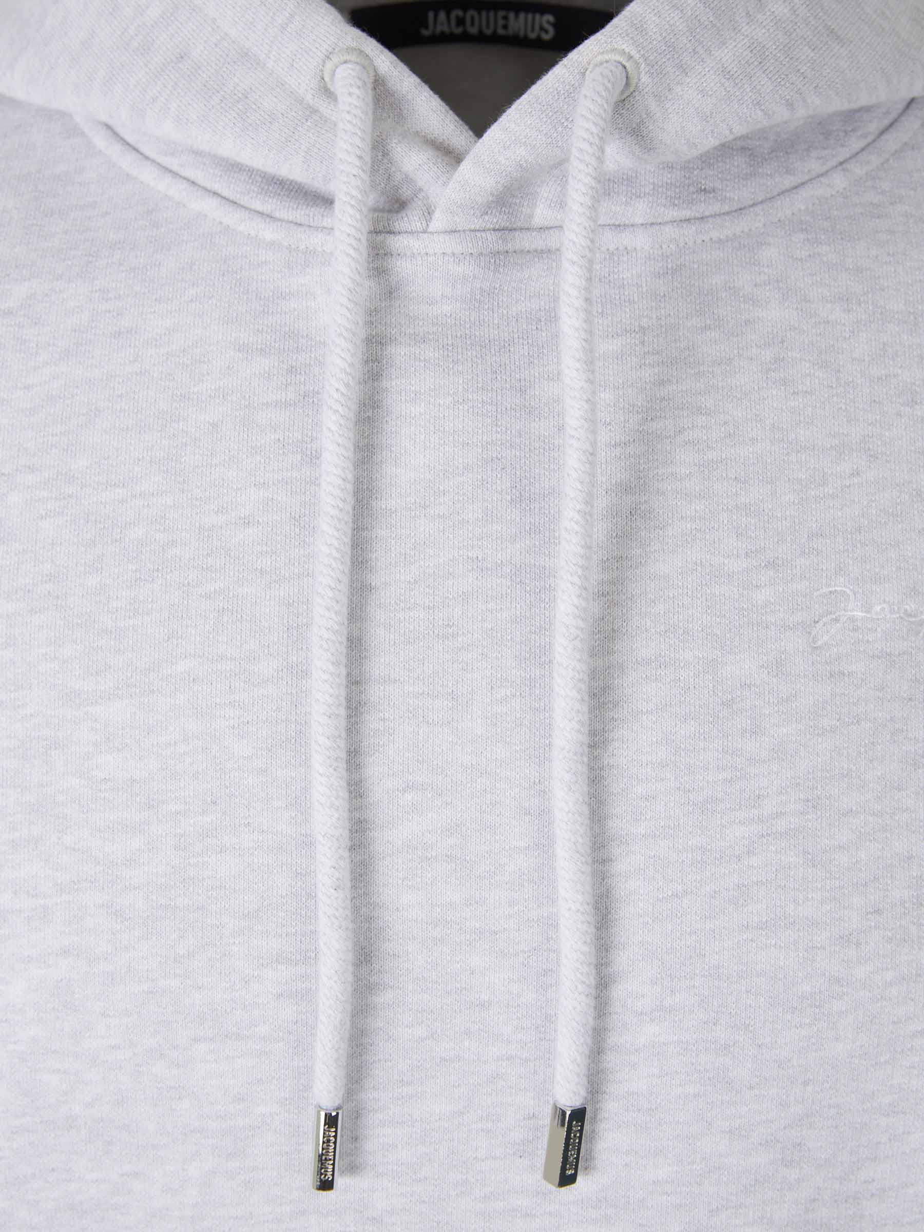 Outlet online Jacquemus Hombre Sudadera Le Brode color Gris Claro sku 545-001688 01 - Foto 3