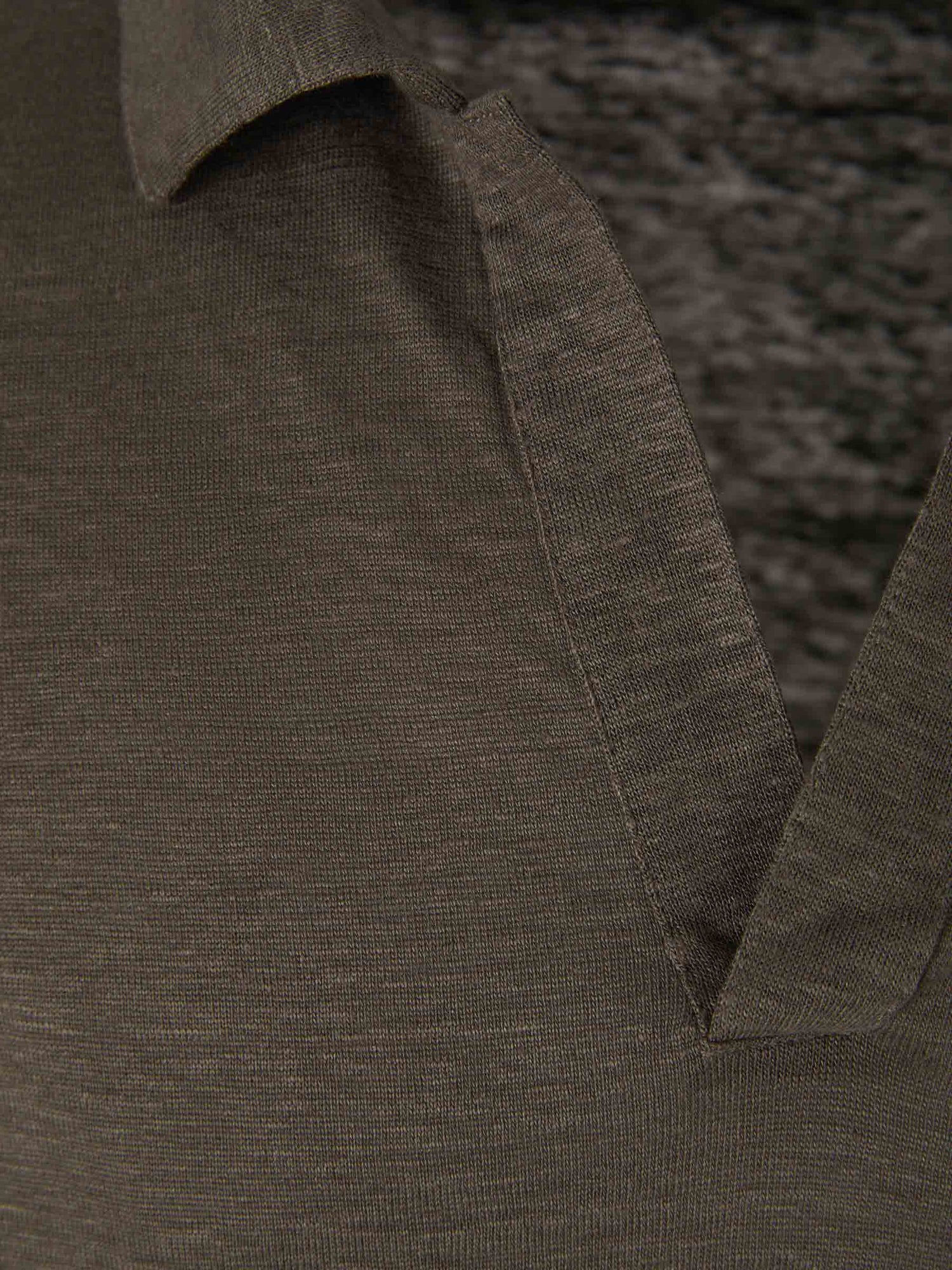 Outlet online Gran Sasso Hombre Polo Manga Larga Lino color Verde Militar sku 551-000337 02 - Foto 7