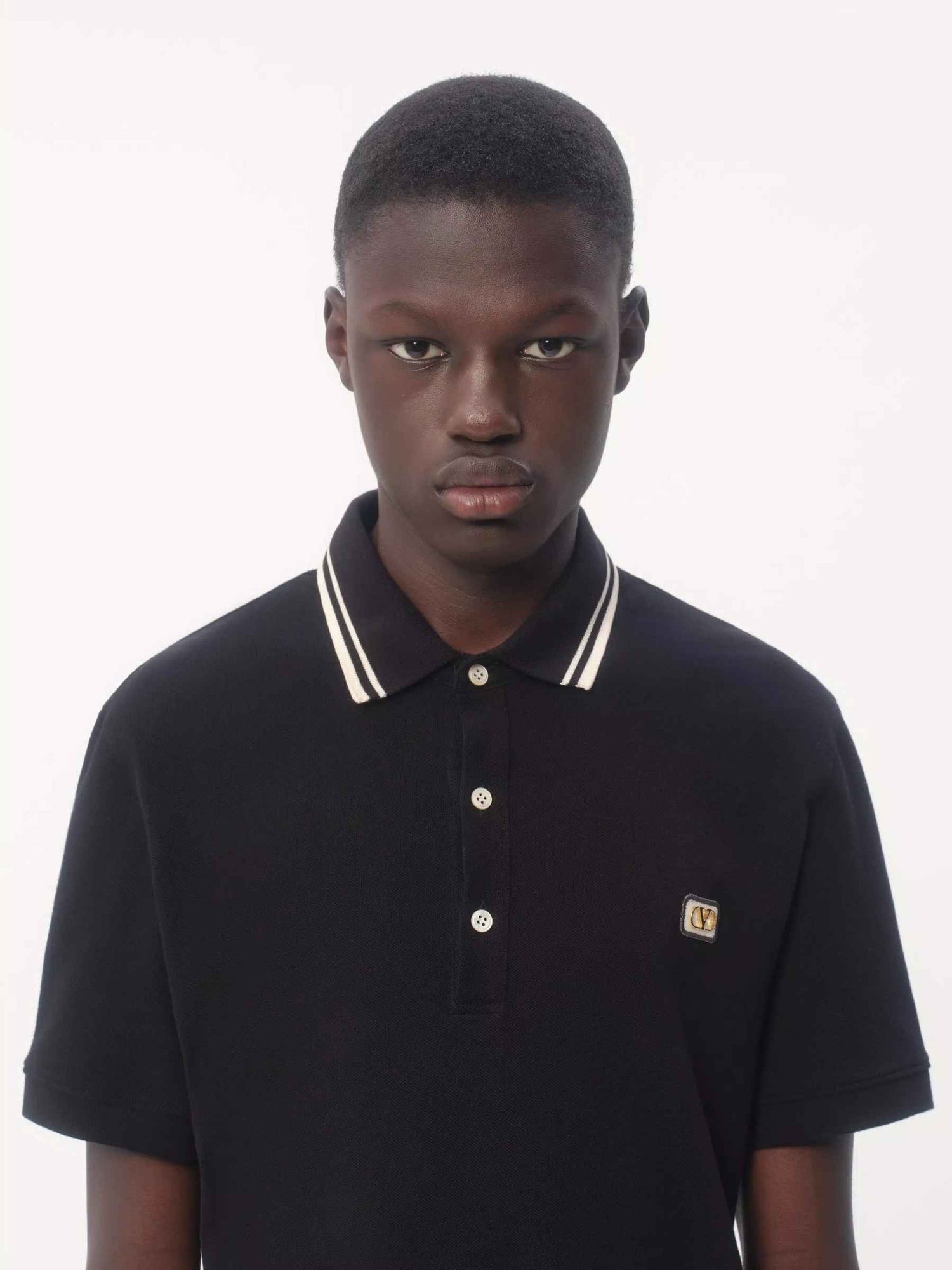 Valentino Hombre Barcelona Polo Logo Algodón color Negro sku 552-001549 00 - Foto 5