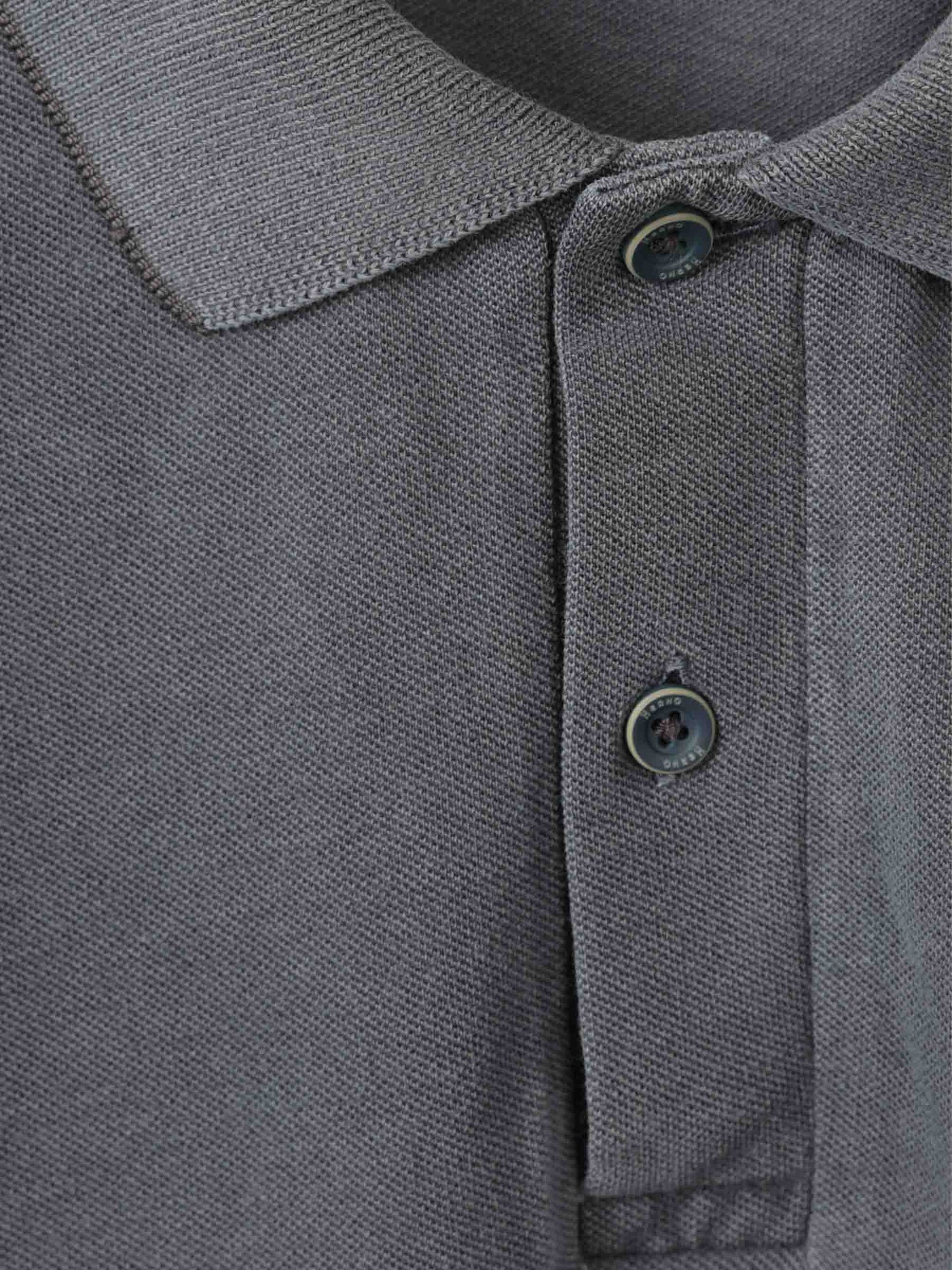 Outlet online Herno Hombre Polo Logo Bordado color Azul Marino sku 552-001586 03 - Foto 3