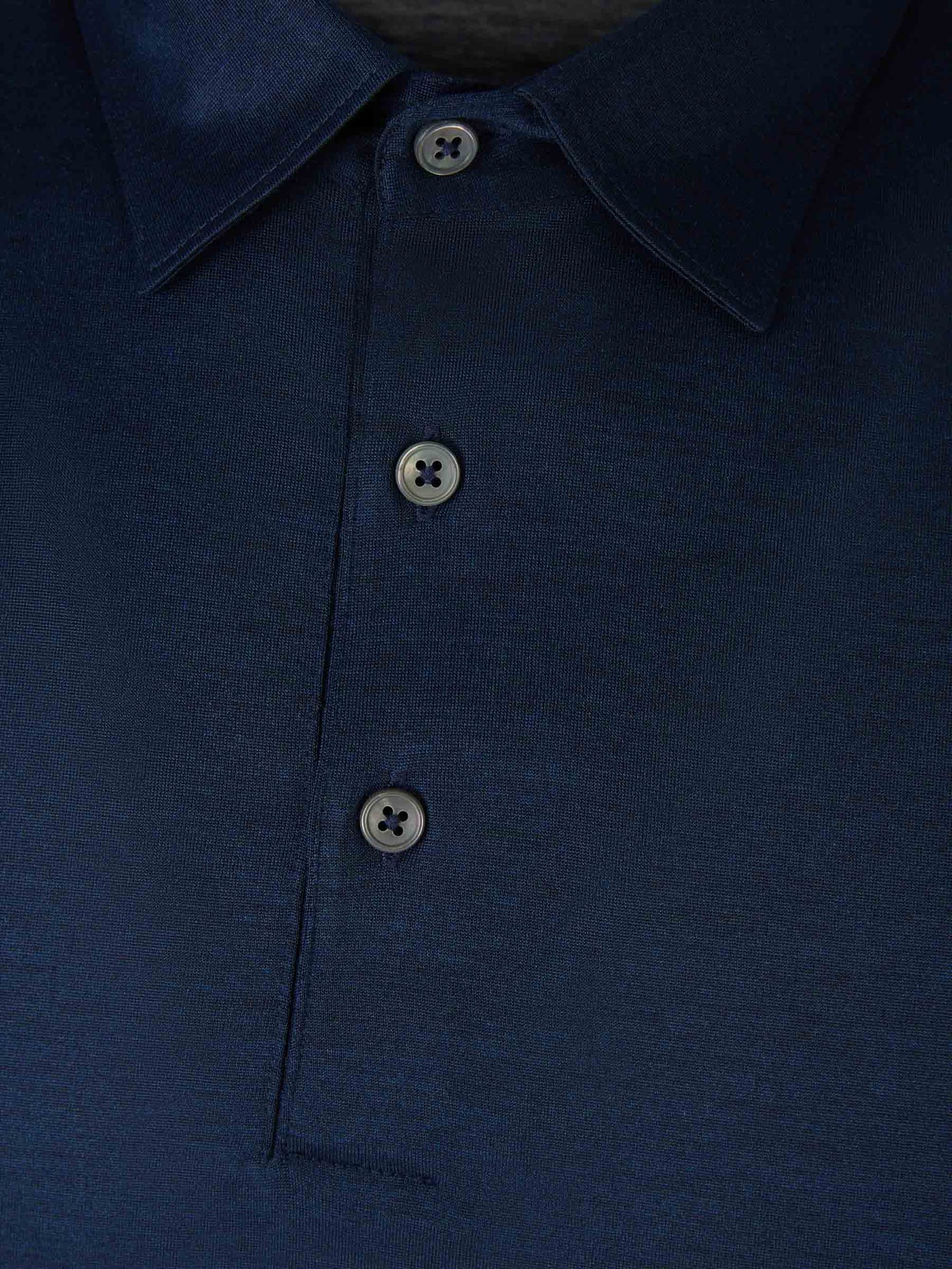 Outlet online Santa Eulalia Hombre Polo Liso Seda color Azul Denim Oscuro sku 552-001597 01 - Foto 3