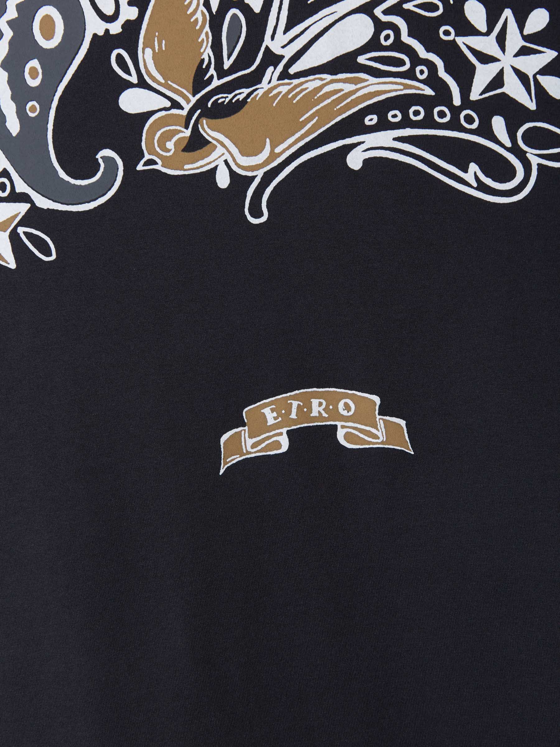 Outlet online Etro Hombre Camiseta Tattoo Paisley color Negro sku 553-002789 01 - Foto 4