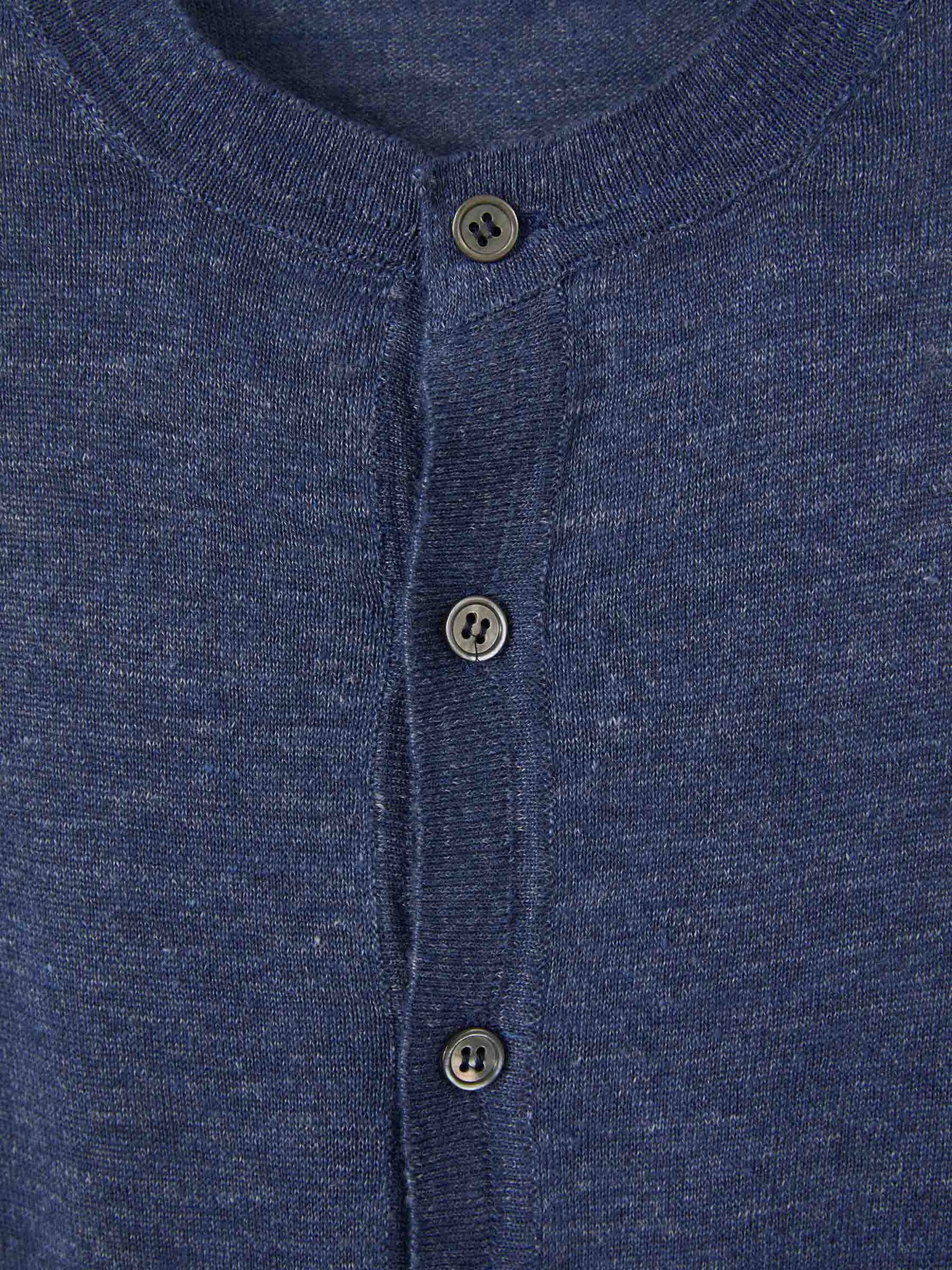 Outlet online Santa Eulalia Hombre Camiseta Punto Botones color Azul Cobalto sku 553-003015 02 - Foto 4
