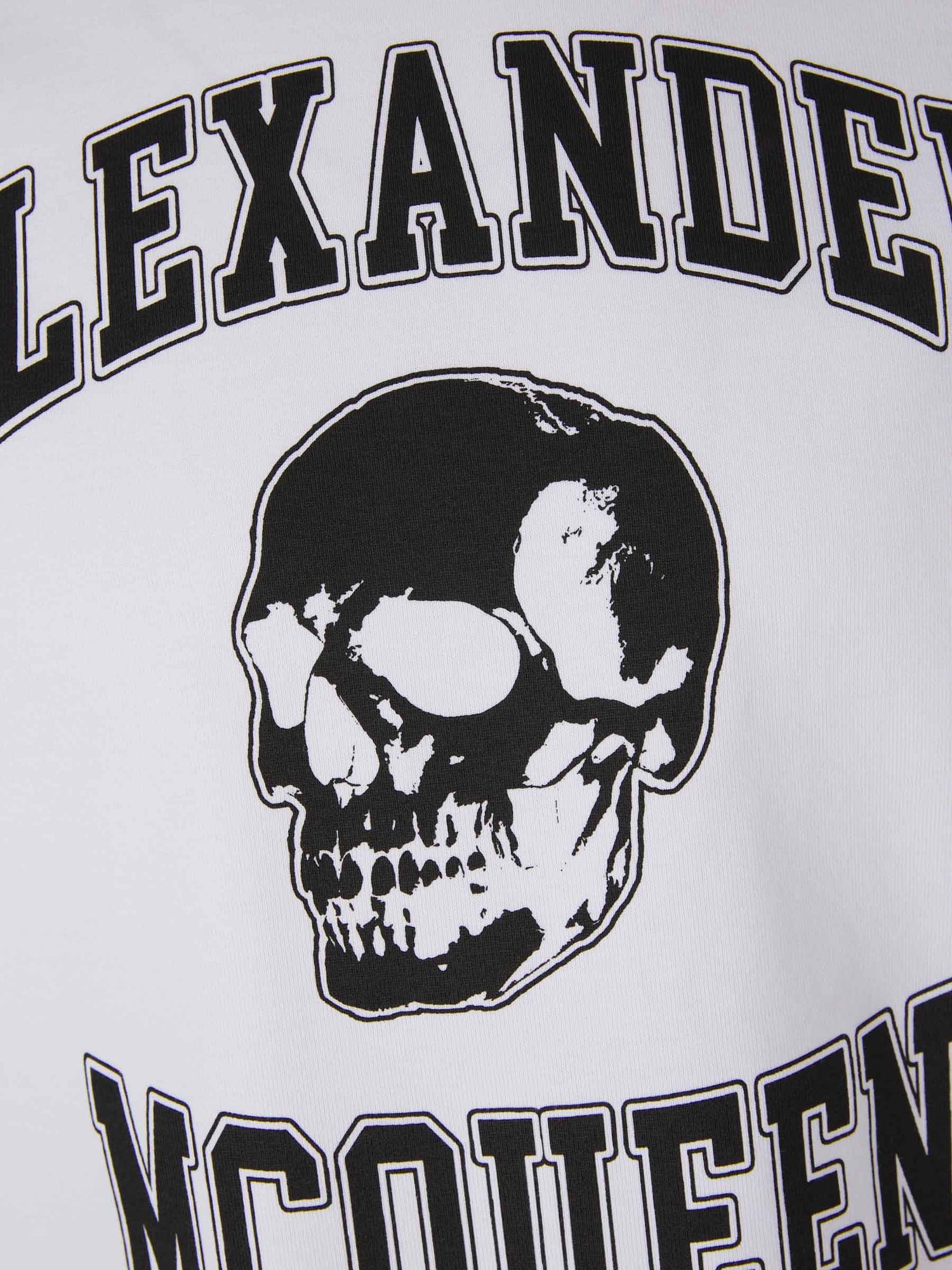 Outlet online McQueen Hombre Camiseta Gráfico Calavera color Negro sku 553-003400 01 - Foto 4