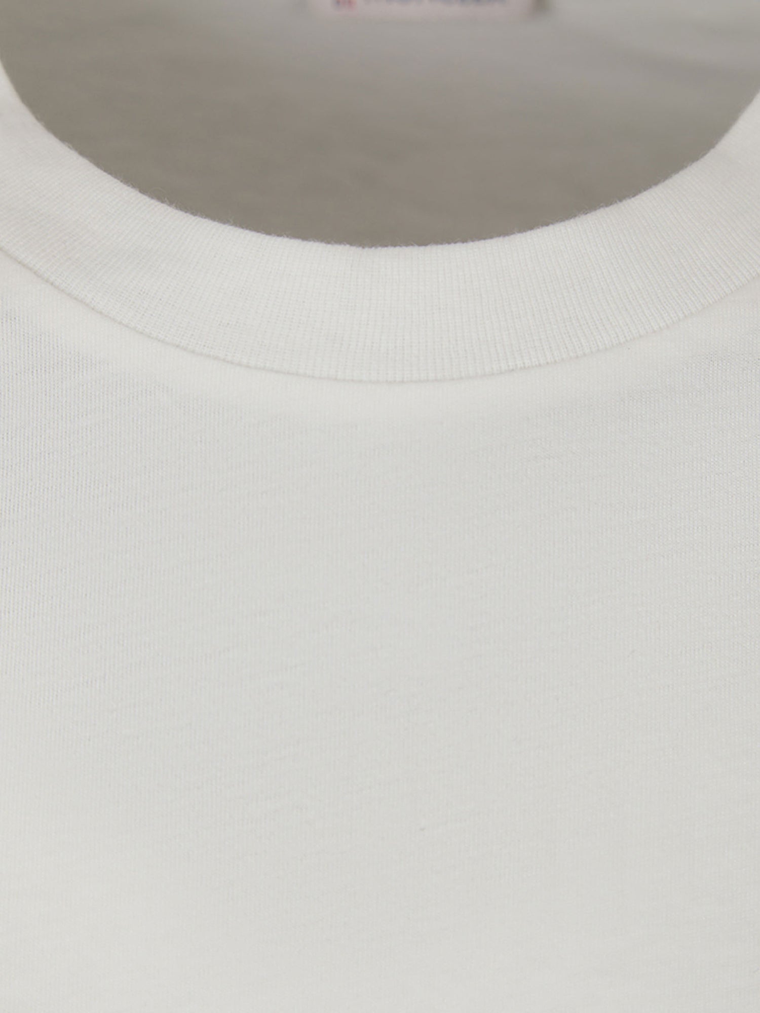 Moncler Hombre Barcelona Camiseta Logo Algodón color Blanco sku 553-003782 01 - Foto 4