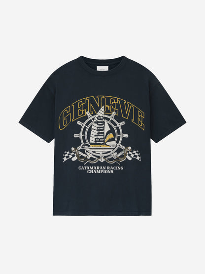 Catamaran Motif T-shirt