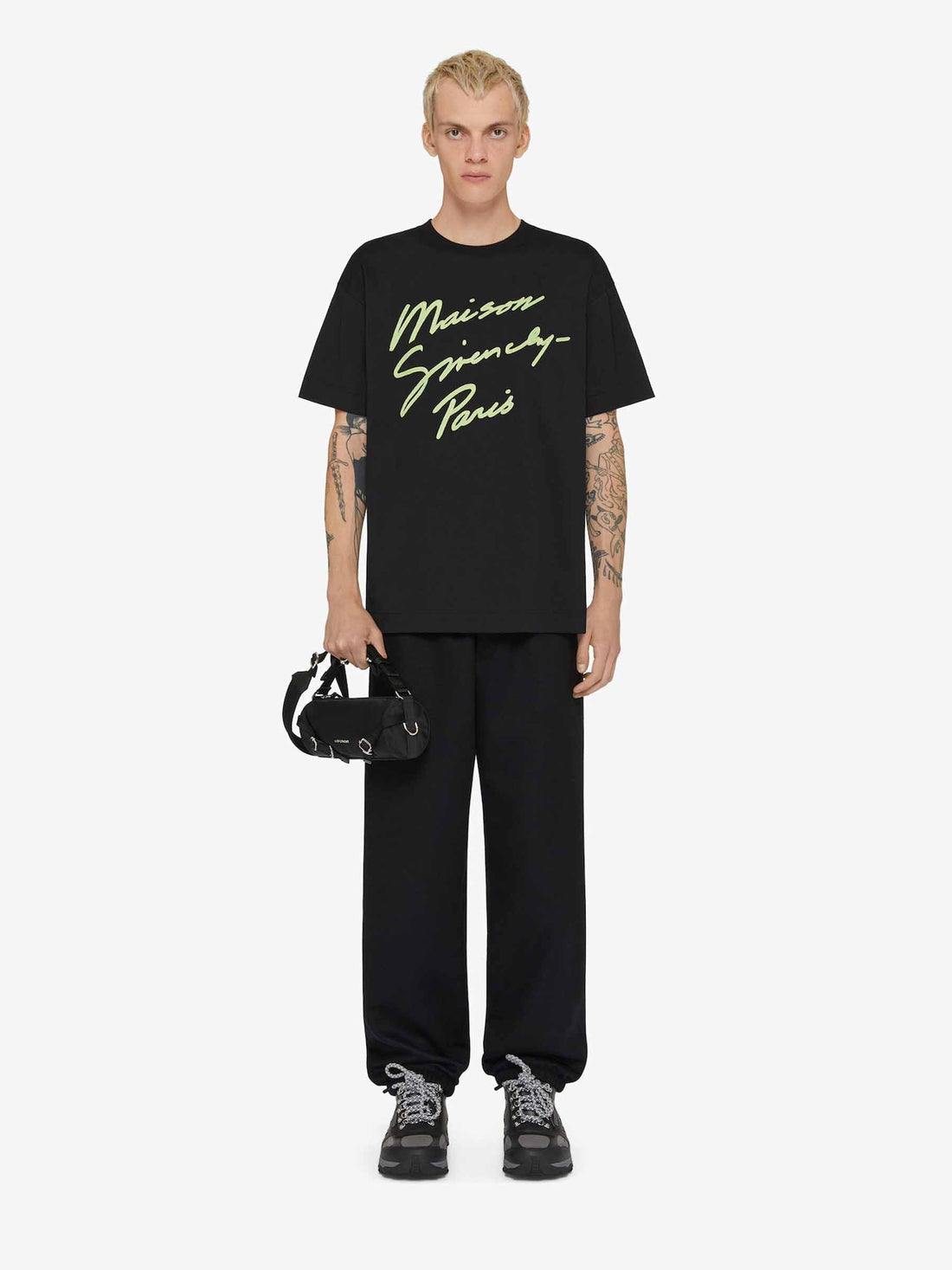 Givenchy Hombre Barcelona Camiseta Logo Algodón color Negro sku 553-004087 01 - Foto 2