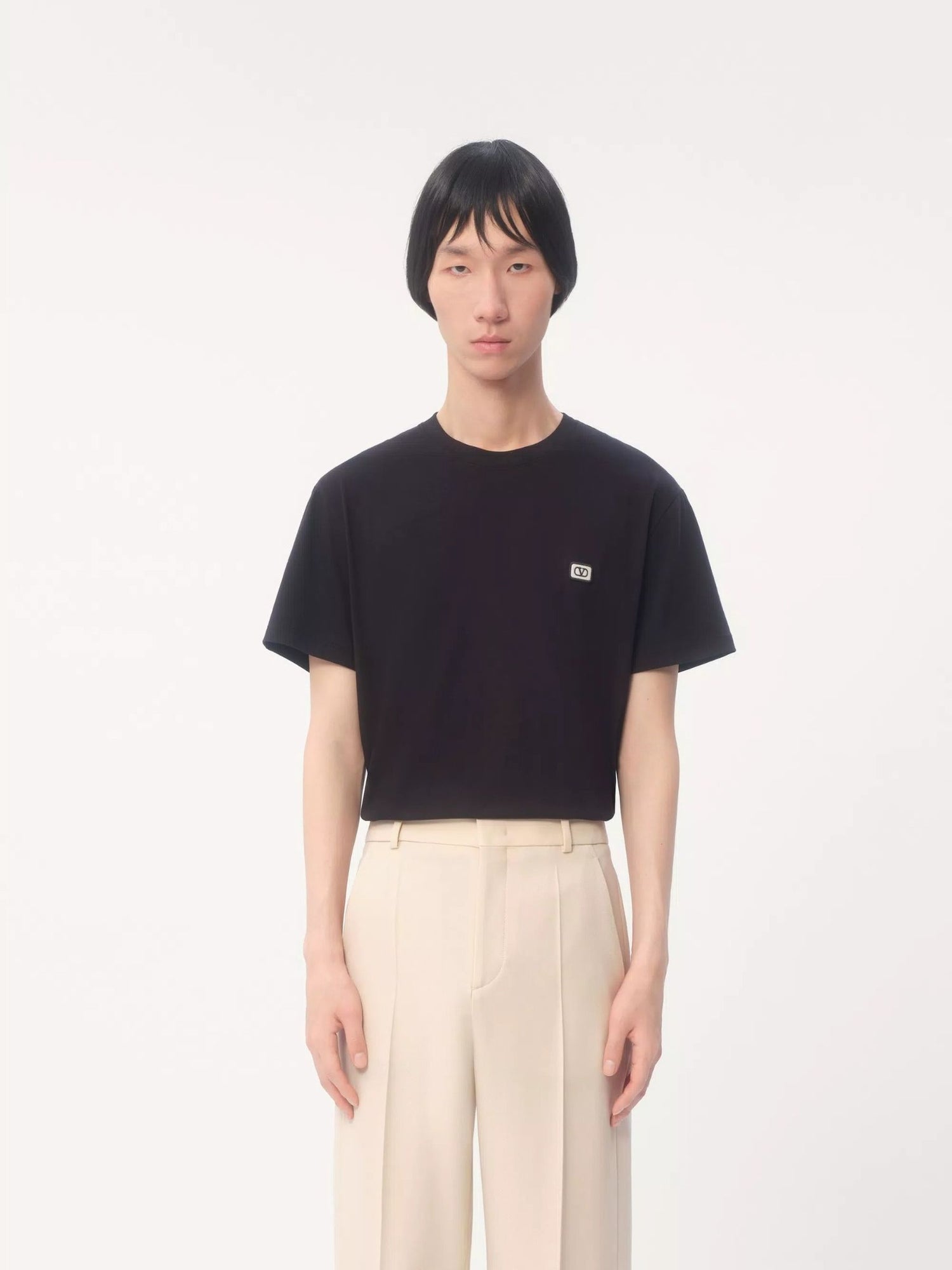 Valentino Hombre Barcelona Camiseta Logo Algodón color Negro sku 553-004092 00 - Foto 2