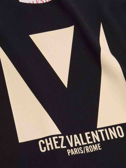 Valentino Hombre Barcelona Camiseta Logo Algodón color Negro sku 553-004093 01 - Foto 2