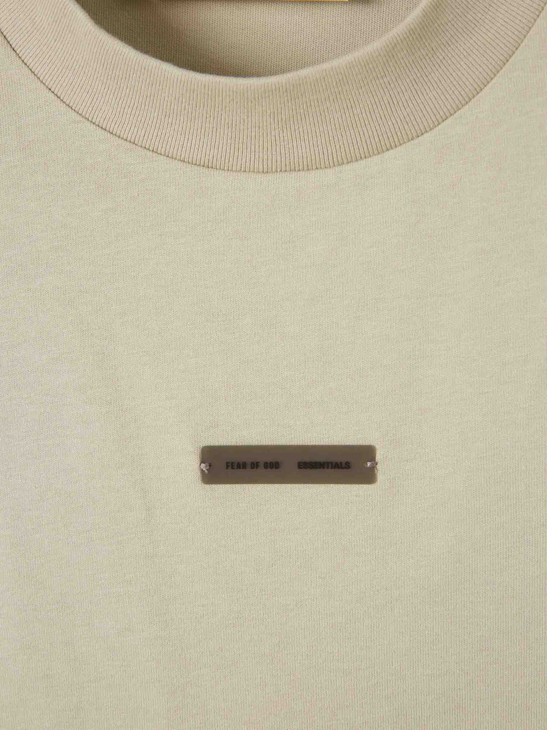 Outlet online Fear of God Essentials Hombre Camiseta Cuello Redondo color Gris Piedra sku 553-004403 01 - Foto 3