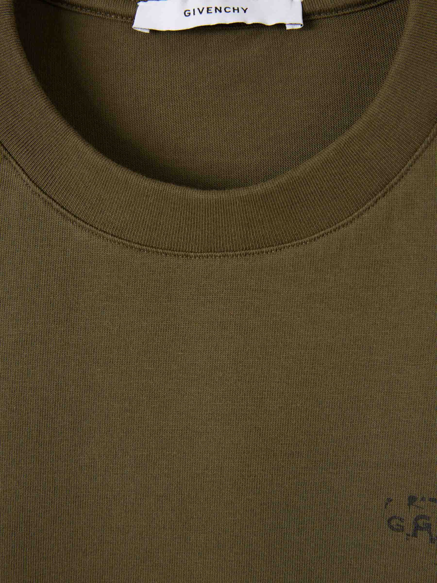 Outlet online Givenchy Hombre Camiseta Stamp color Verde Militar sku 554-000017 01 - Foto 3