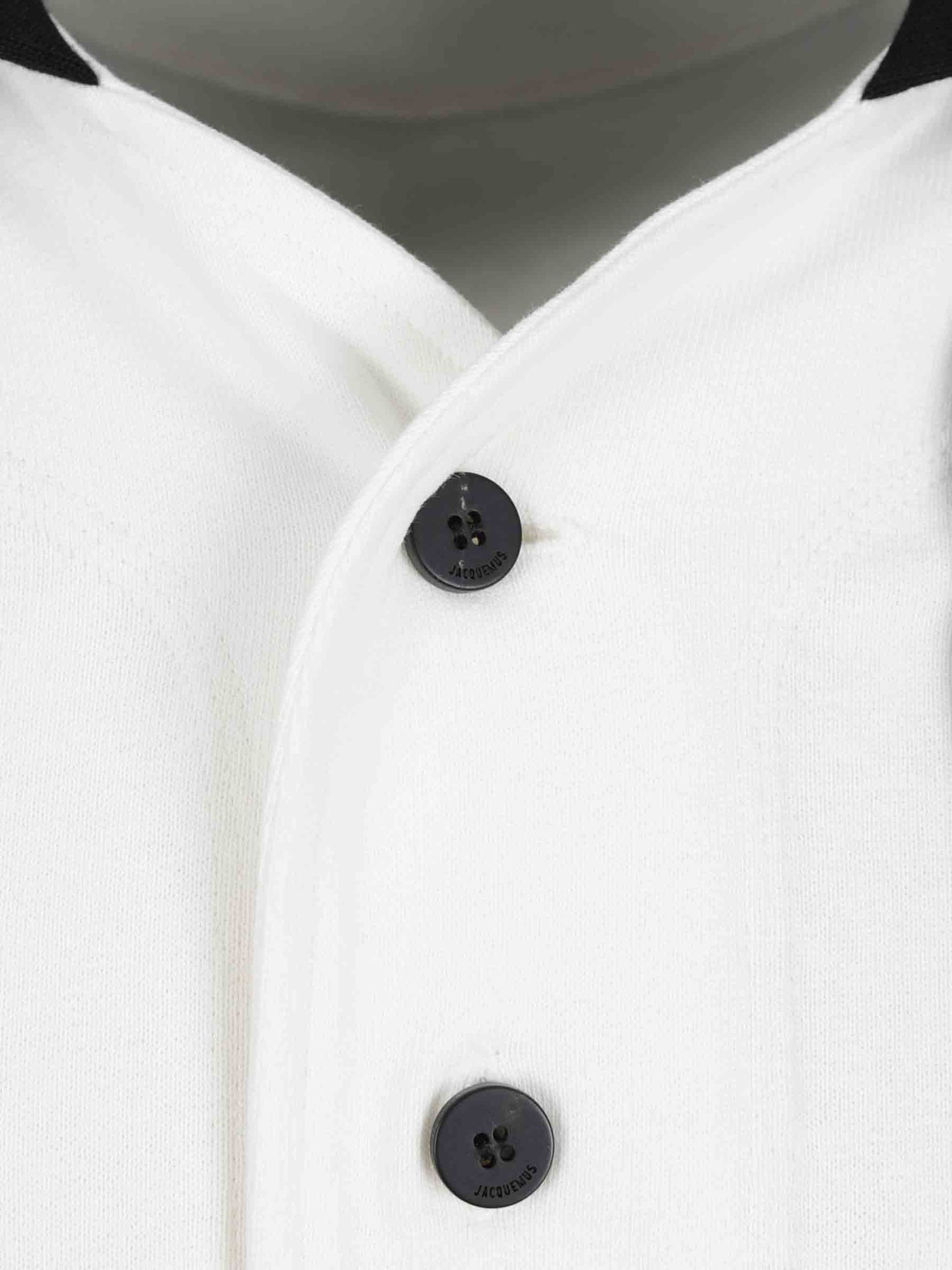 Outlet online Jacquemus Hombre Sudadera Capas Letro color Blanco sku 554-000028 00 - Foto 4