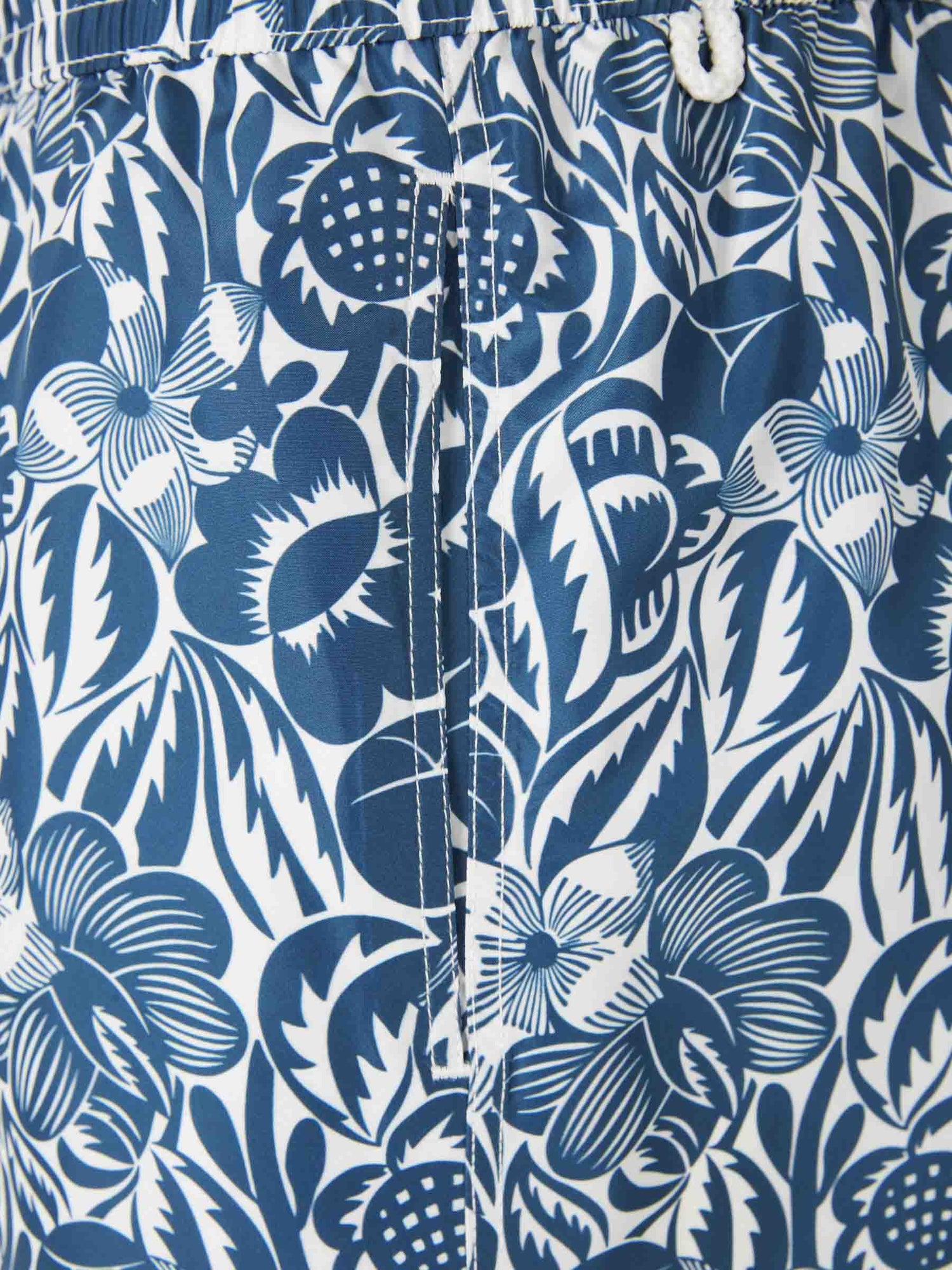 Outlet online Santa Eulalia Hombre Bañador Motivo Floral color Azul sku 561-001340 01 - Foto 4