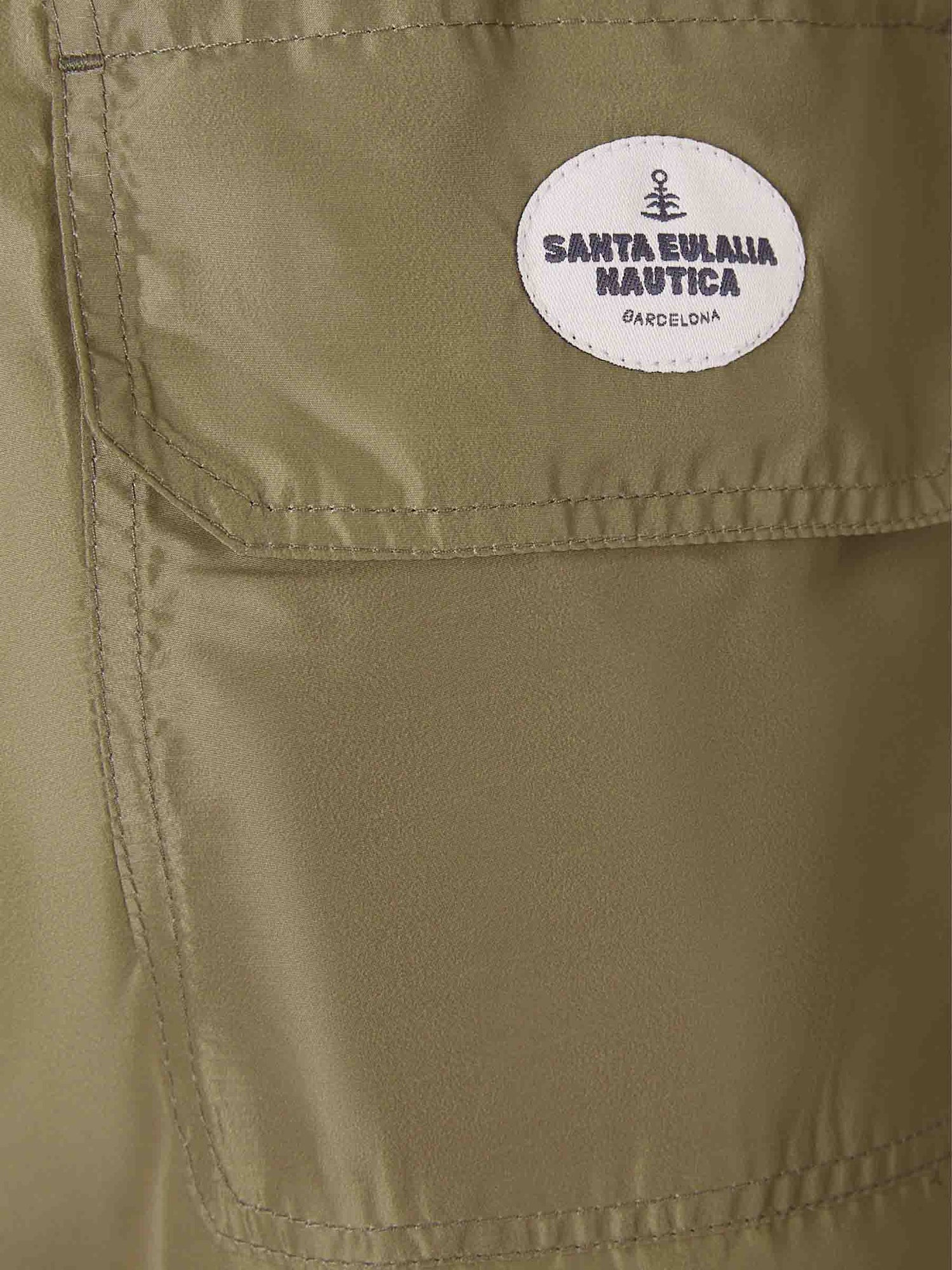 Outlet online Santa Eulalia Hombre Bañador Liso Técnico color Verde Militar sku 561-001374 01 - Foto 3