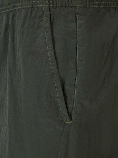 Outlet online Stone Island Hombre Bañador Texturizado Logo color Verde Militar sku 561-001321 02 - Foto 3