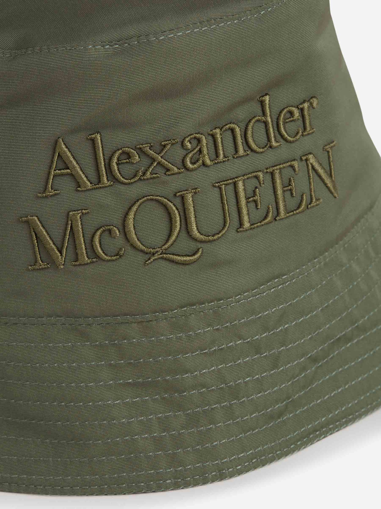 Outlet online McQueen Hombre Sombrero Pescador Logo color Negro sku 695-001424 01 - Foto 7