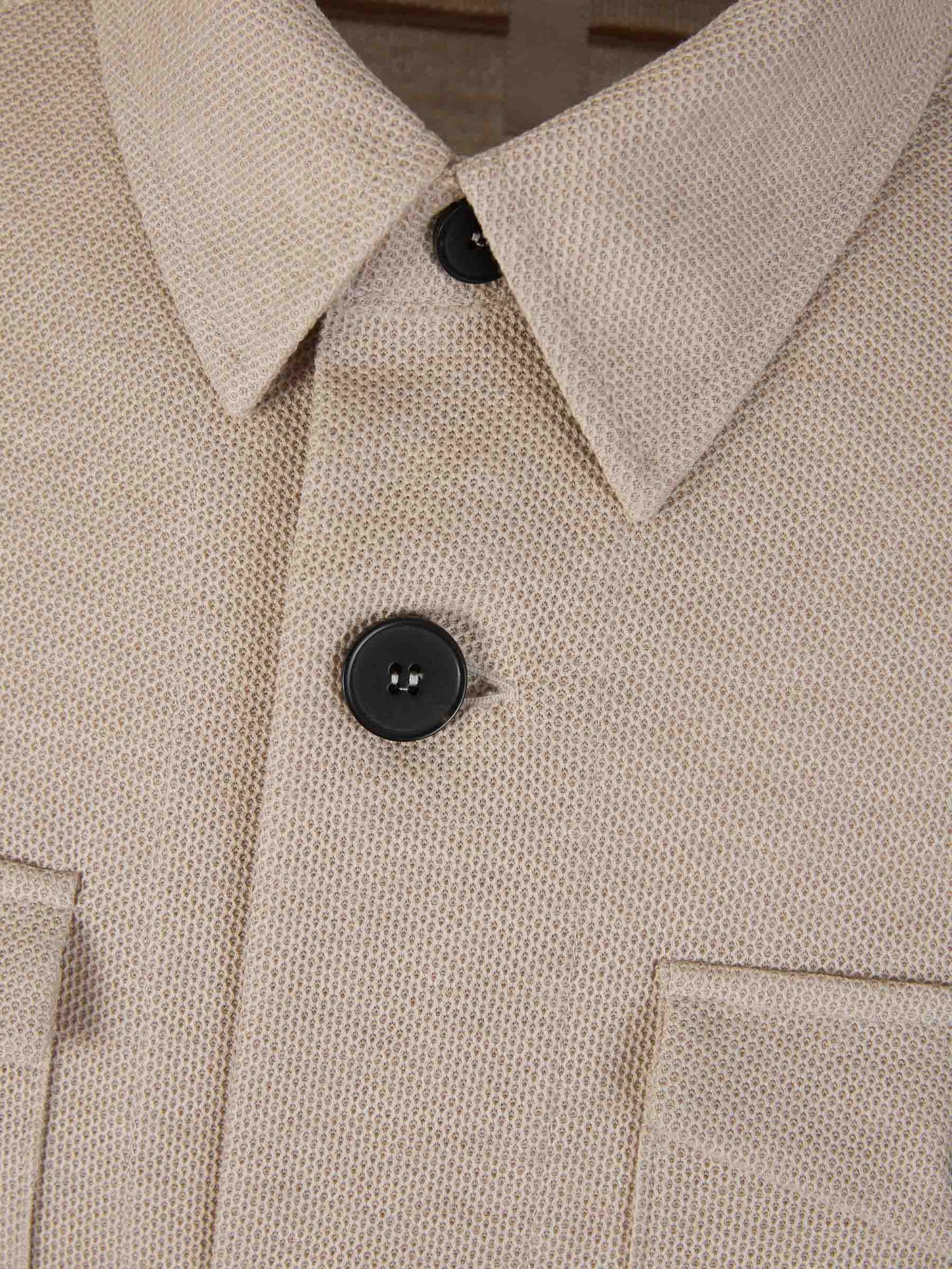 Outlet online Harris Wharf Hombre Sobrecamisa Algodón Bolsillos color Crema sku 512-002160 01 - Foto 3