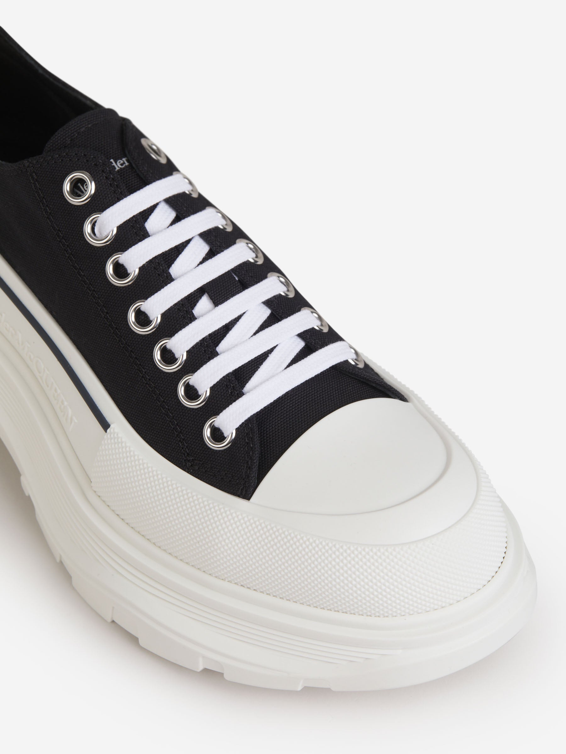Outlet online Alexander McQueen Hombre Sneakers Tread Slick color Negro sku 611-004197 01 - Foto 4