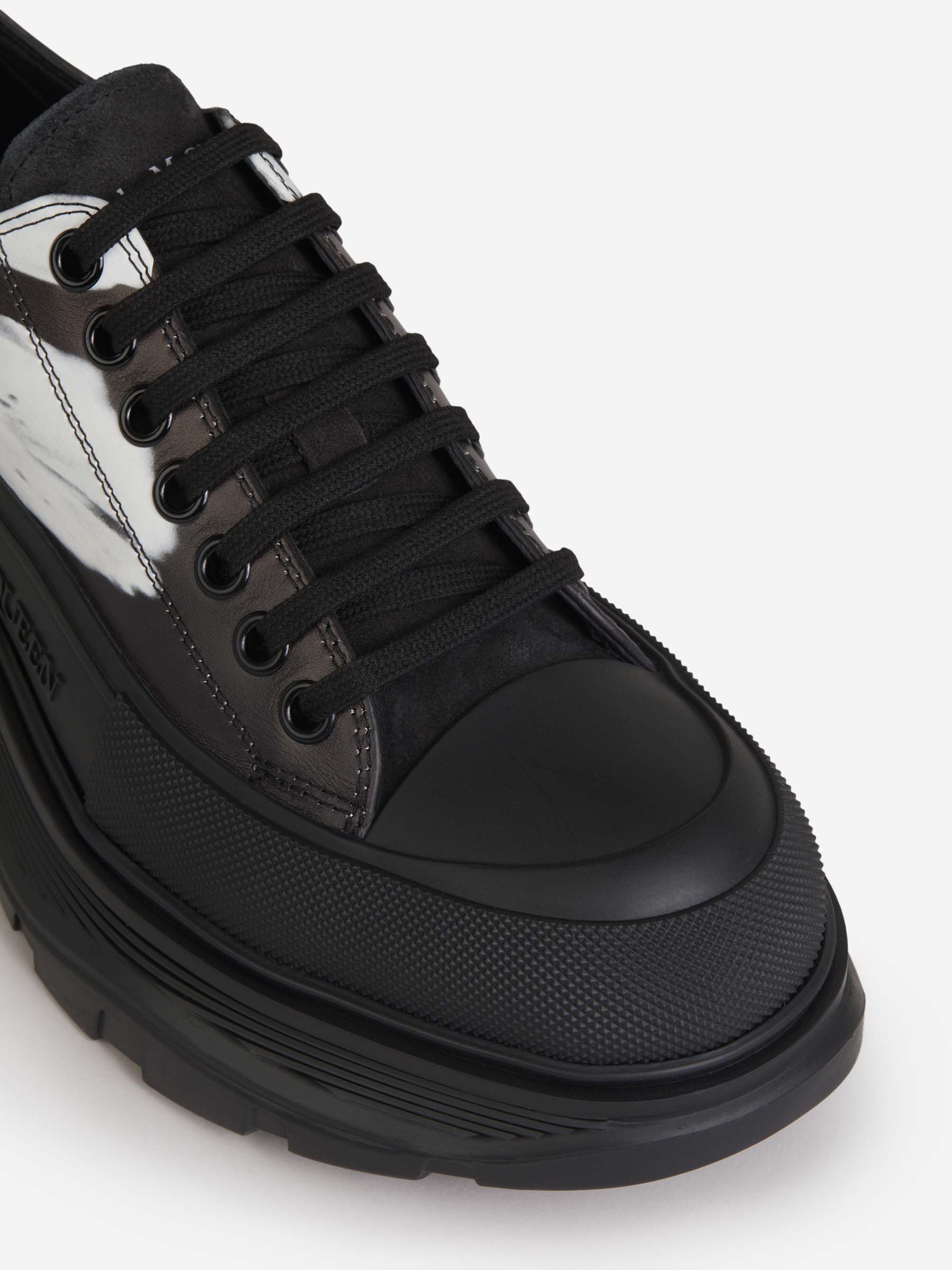 Outlet online McQueen Hombre Sneakers Tread Slick Lace Up color Negro sku 611-004200 01 - Foto 3