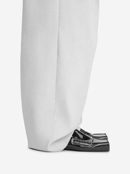 Outlet online Jacquemus Hombre Mocasines Piel Carré color Negro sku 611-004548 00 - Foto 2