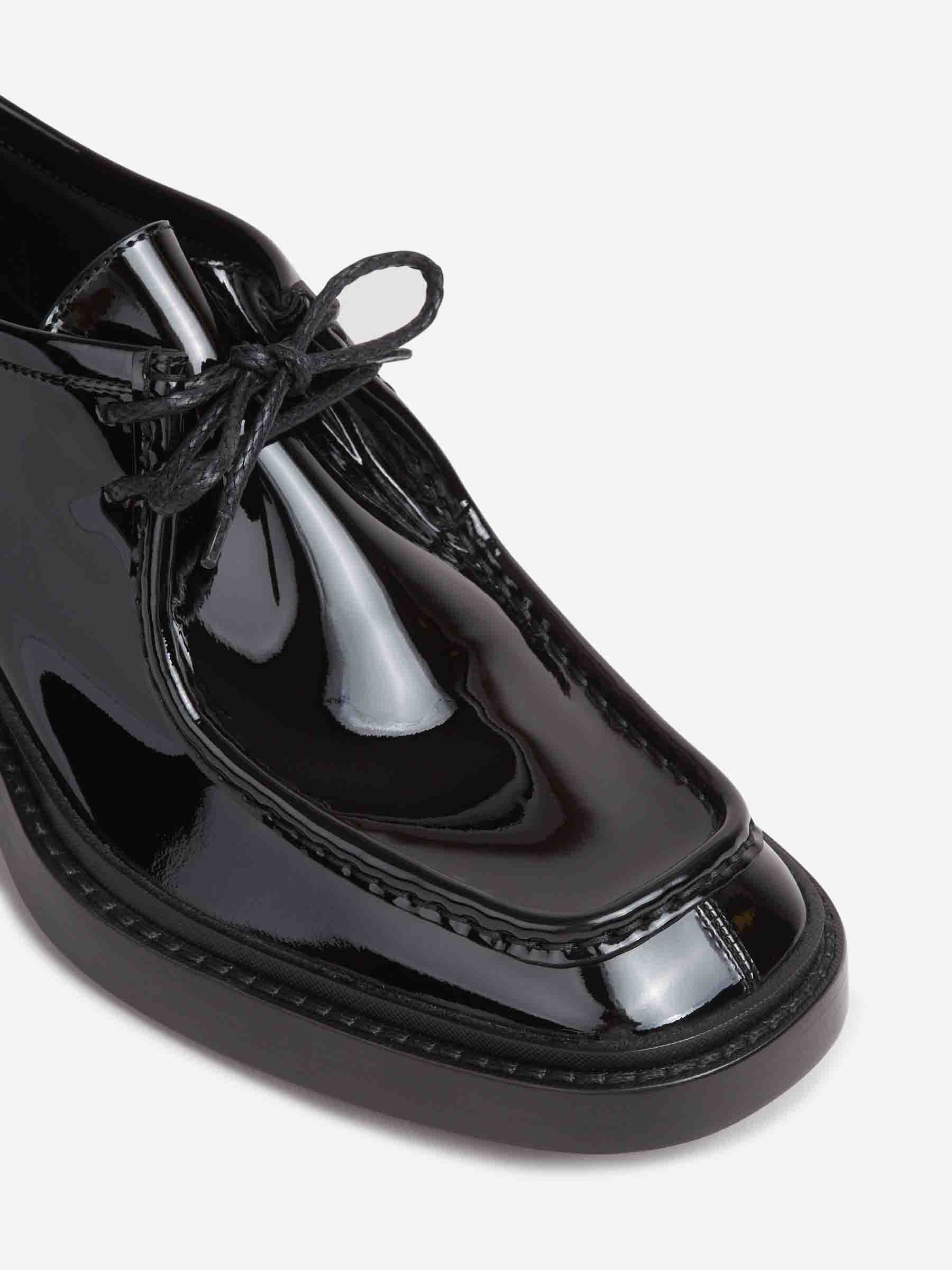 Outlet online Saint Laurent Hombre Zapatos Mezzo  Vitello Vernice Cristal color Negro sku 611-004649 01 - Foto 5
