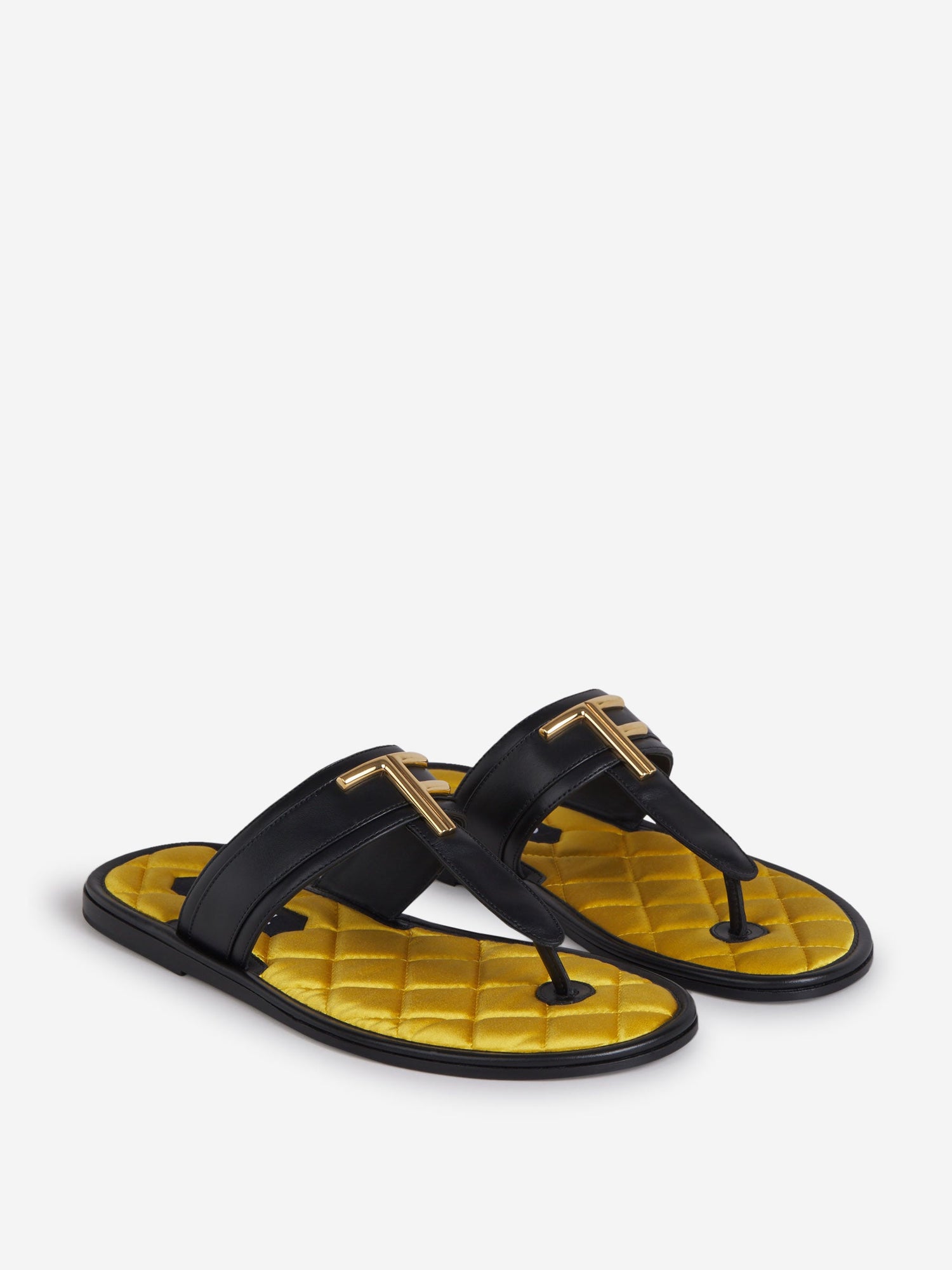 Outlet online Tom Ford Hombre Sandalias Piel Logo Metálico color Negro sku 613-000389 01 - Foto 2