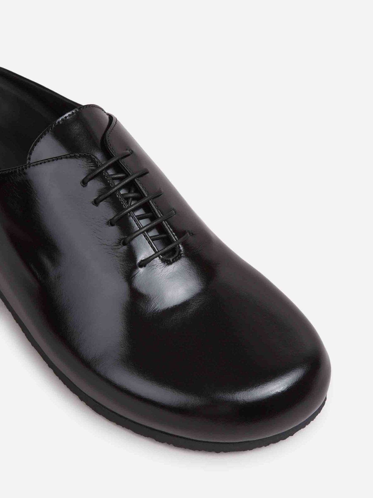 Outlet online Jacquemus Hombre Zapatos Les Mules Derbie color Negro sku 613-000457 01 - Foto 5