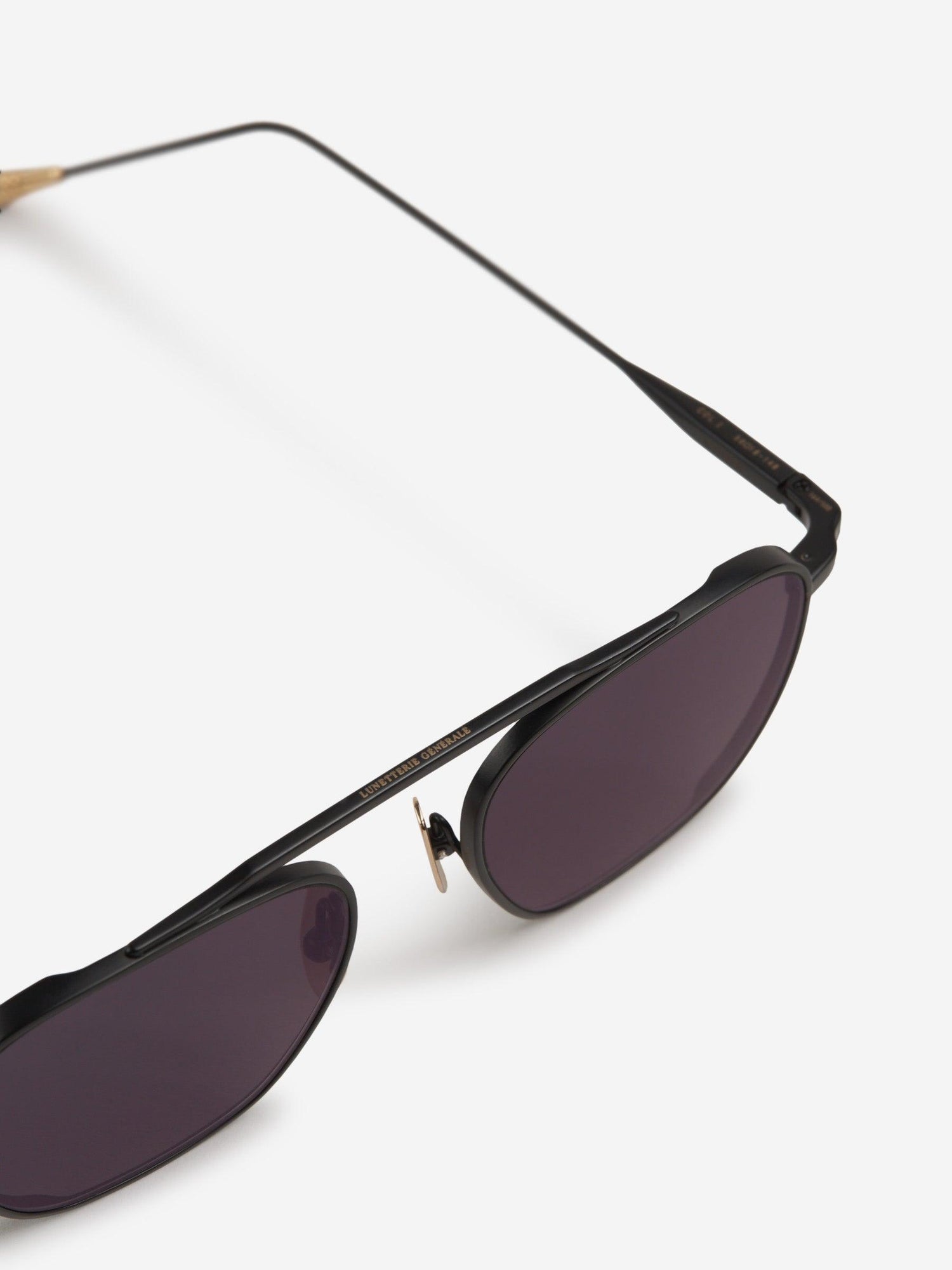 Lunetterie Générale Gafas De Sol Volcán color Gris Antracita sku 614-002260 02 - Foto 4