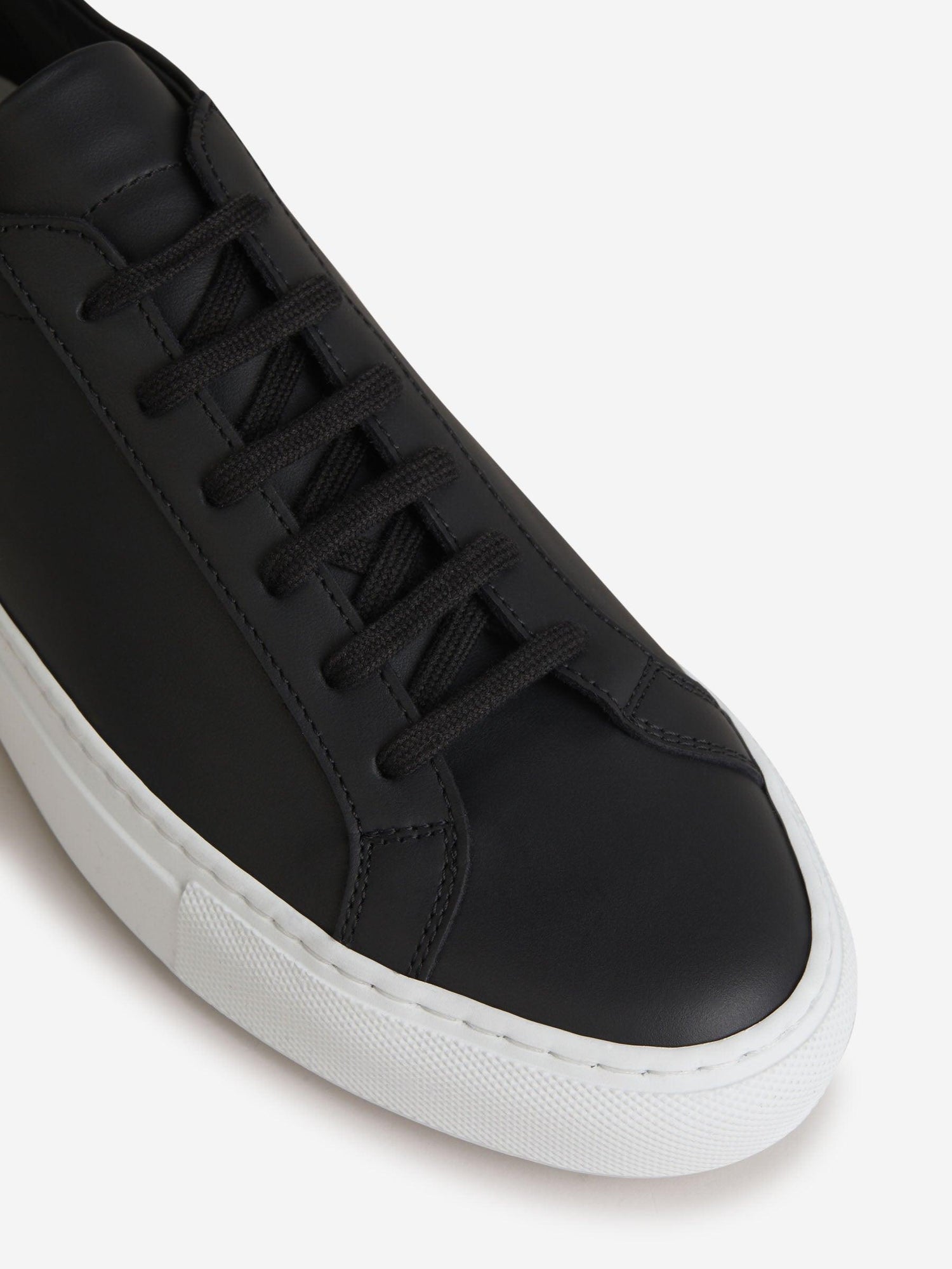 Outlet online Common Projects Hombre Sneakers Achilles color Negro sku 616-002376 01 - Foto 4