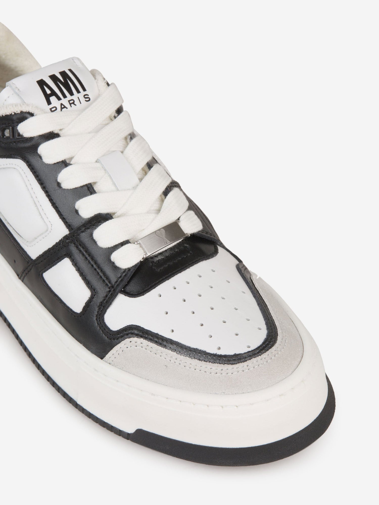 Outlet online Ami Paris Hombre Sneakers Piel Logo color Verde Oscuro sku 616-002423 02 - Foto 5