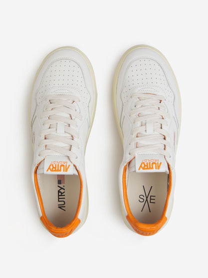 Outlet online Autry Hombre Sneakers Medalist Low color Naranja sku 616-002497 03 - Foto 18