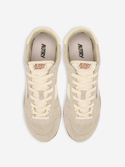 Outlet online Autry Hombre Sneakers Windspin Ante color Crema sku 616-002970 01 - Foto 4