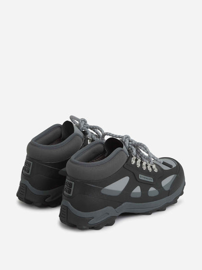 Givenchy Hombre Barcelona Sneakers Bogs Impermeables color Negro sku 616-002994 01 - Foto 3