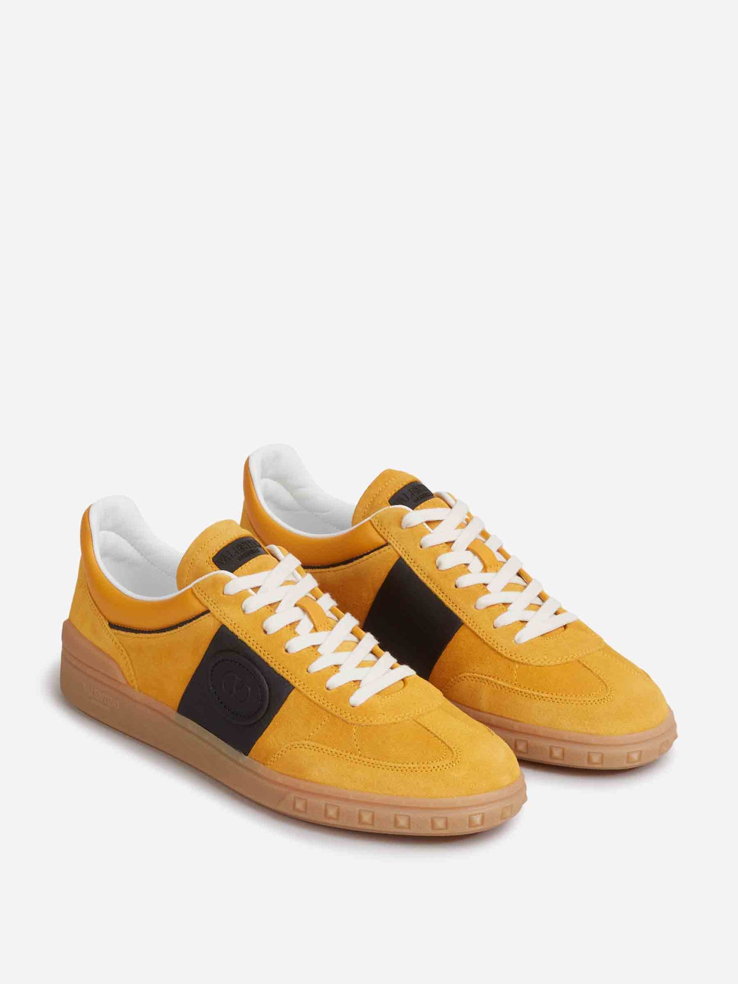 Outlet online Valentino Garavani Hombre Sneakers Upvillage Bajas color Amarillo sku 616-003004 03 - Foto 2
