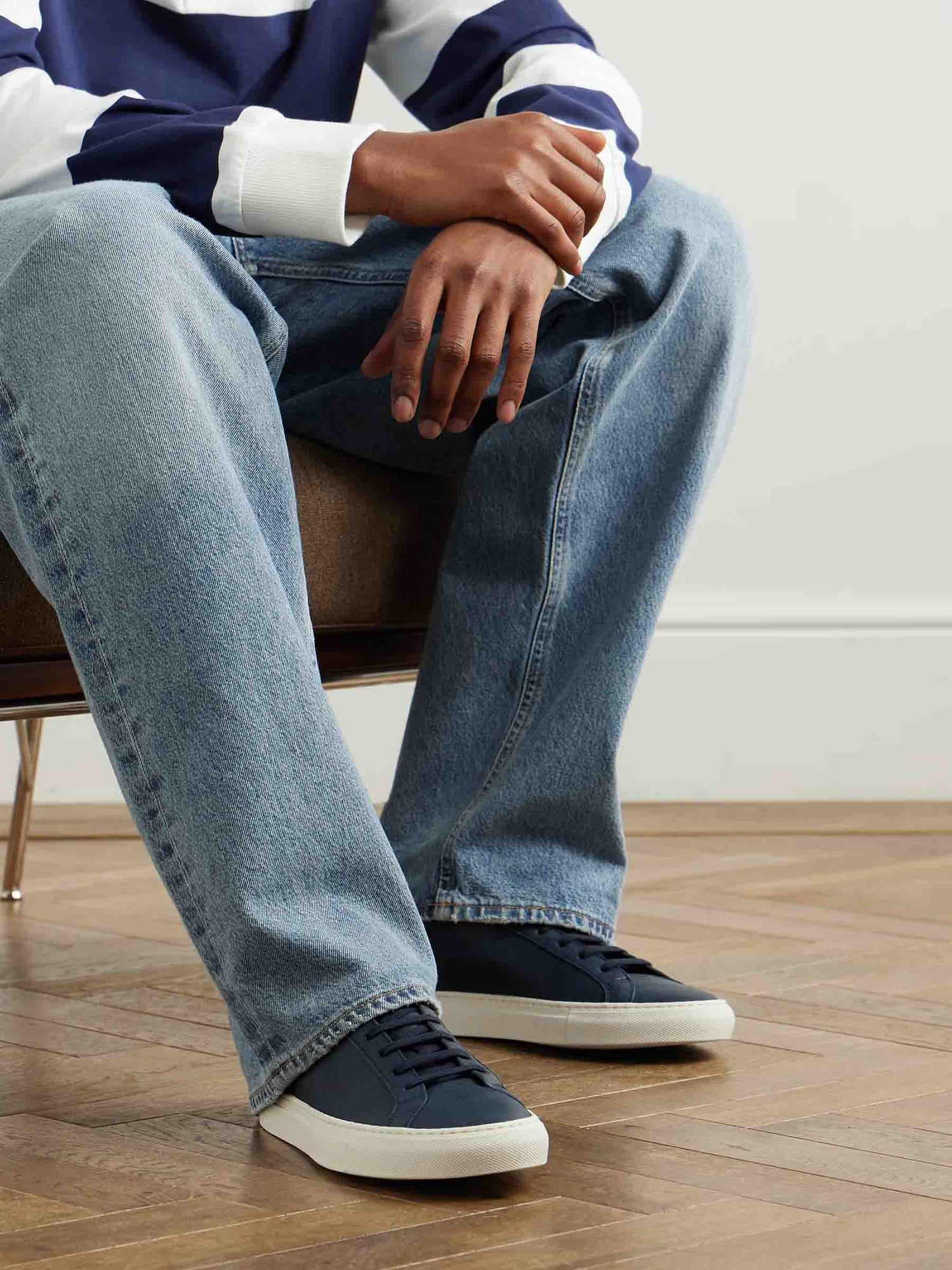 Outlet online Common Projects Hombre Sneakers Piel 2477 color Azul Marino sku 616-003017 01 - Foto 2