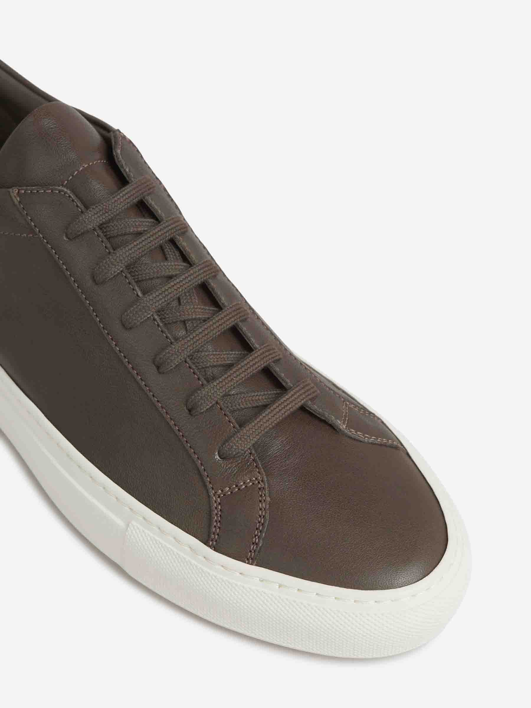 Outlet online Common Projects Hombre Sneakers Piel 2477 color Marrón Oscuro sku 616-003017 02 - Foto 6
