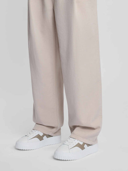 Outlet online Hogan Hombre Sneakers Hogan H-Stripes color Blanco sku 616-003047 01 - Foto 2