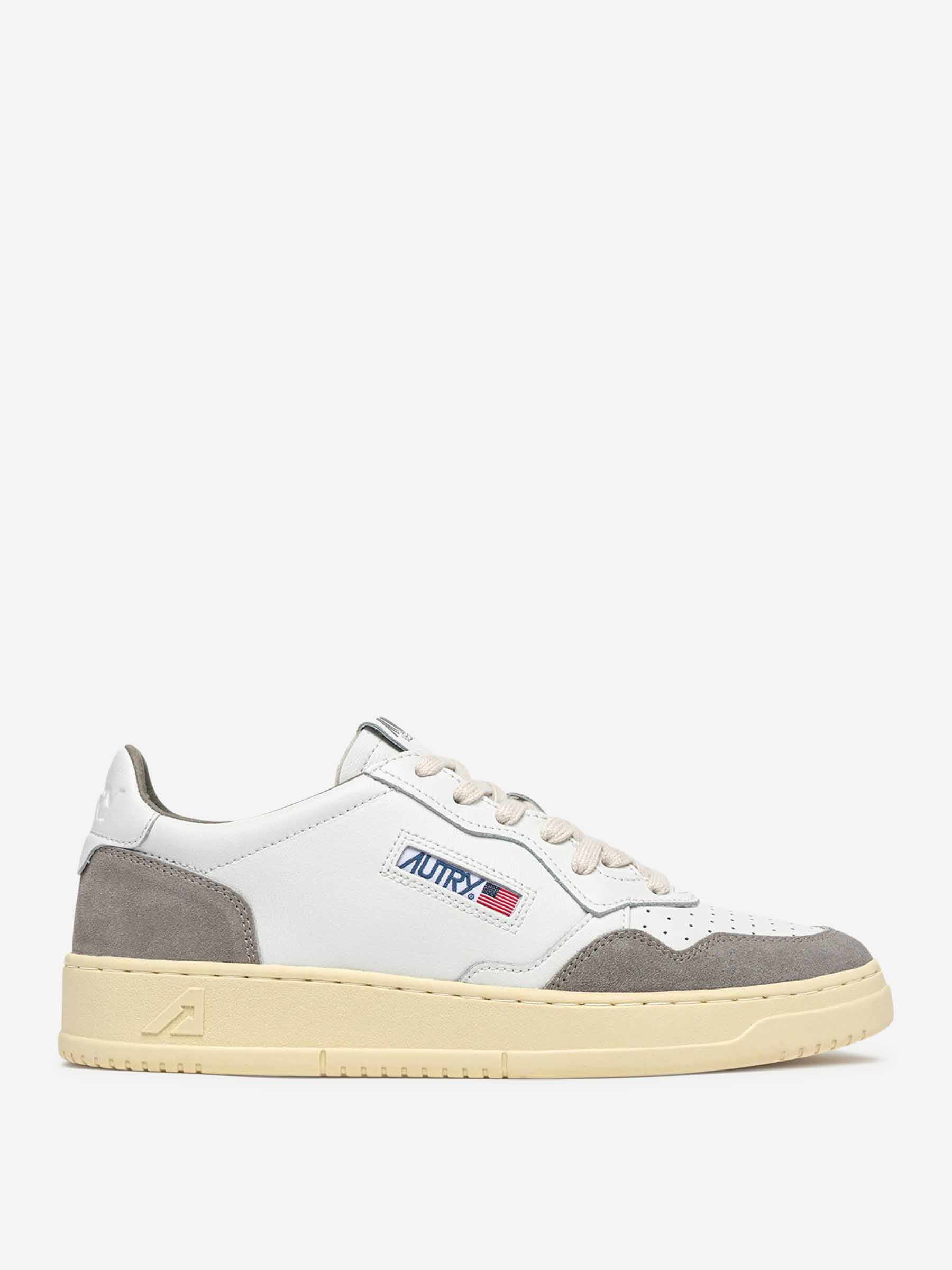 Autry Hombre Barcelona Sneakers Medalist Low color Blanco sku 616-003451 01 - Foto 1