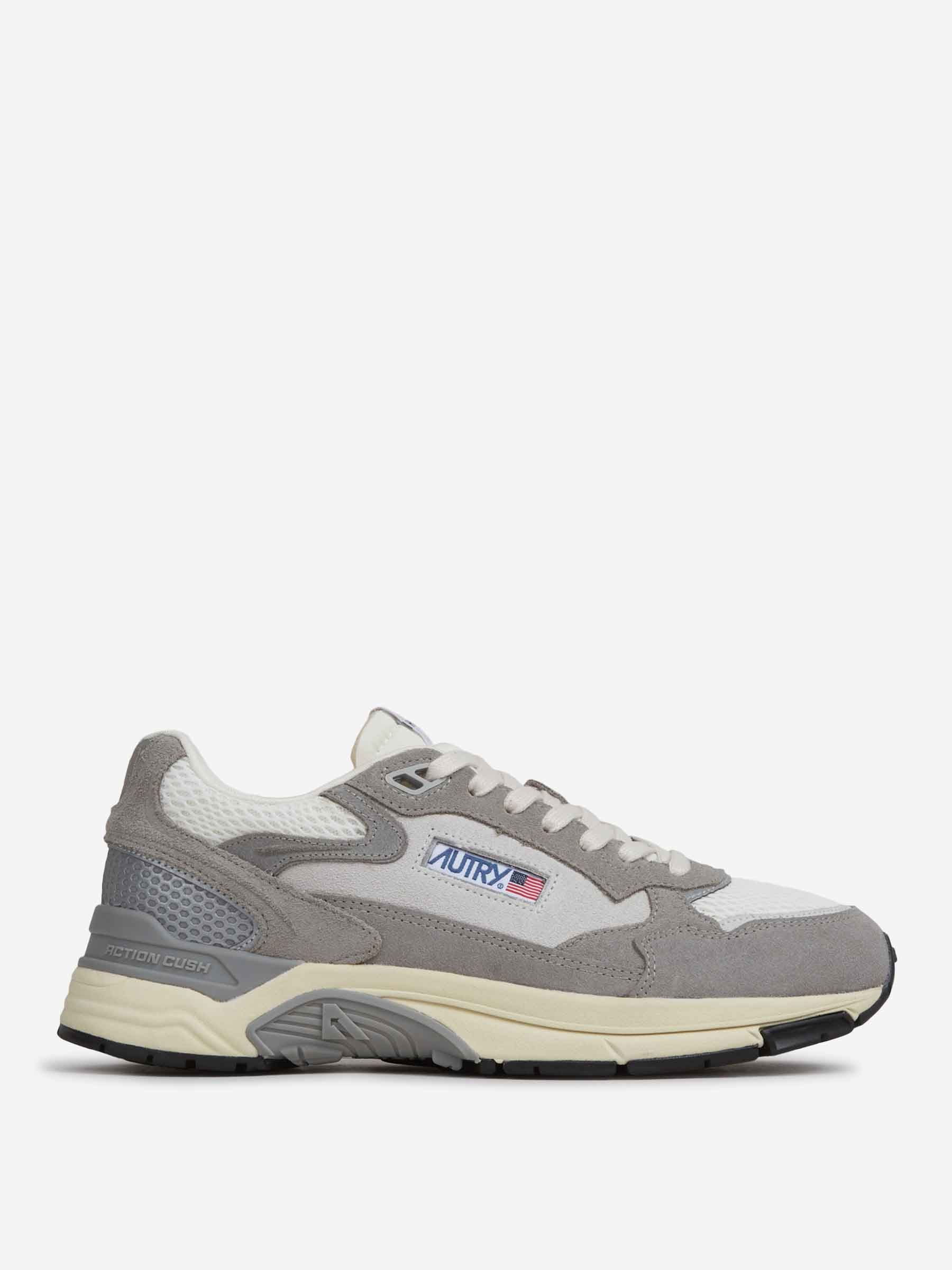 Outlet online Autry Hombre Zapatillas Hyperway Low color Blanco sku 616-003455 01 - Foto 1