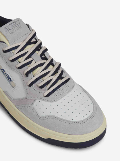 Autry Hombre Barcelona Sneakers Medalist Low color Azul Noche sku 616-003457 02 - Foto 5