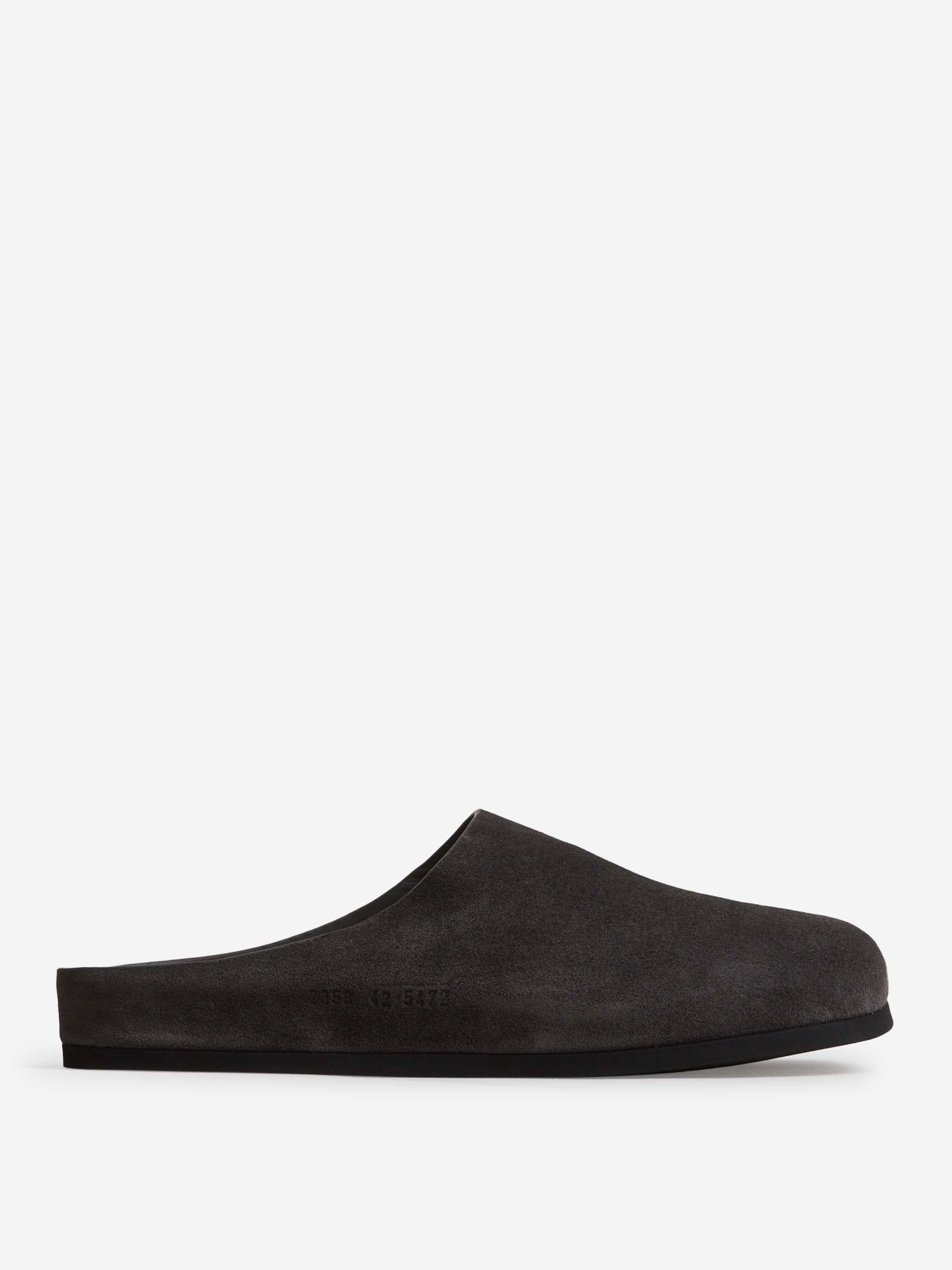 Outlet online Common Projects Hombre Zuecos Clog Suede color Gris Antracita sku 617-000142 01 - Foto 1