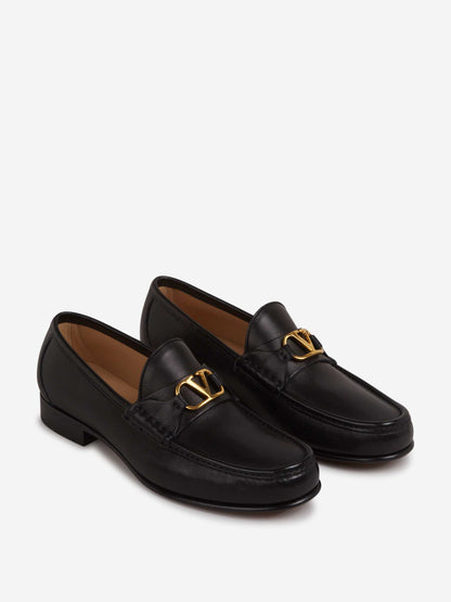 Outlet online Valentino Garavani Hombre Zapatos Loafer Búfalo color Negro sku 618-000006 01 - Foto 2