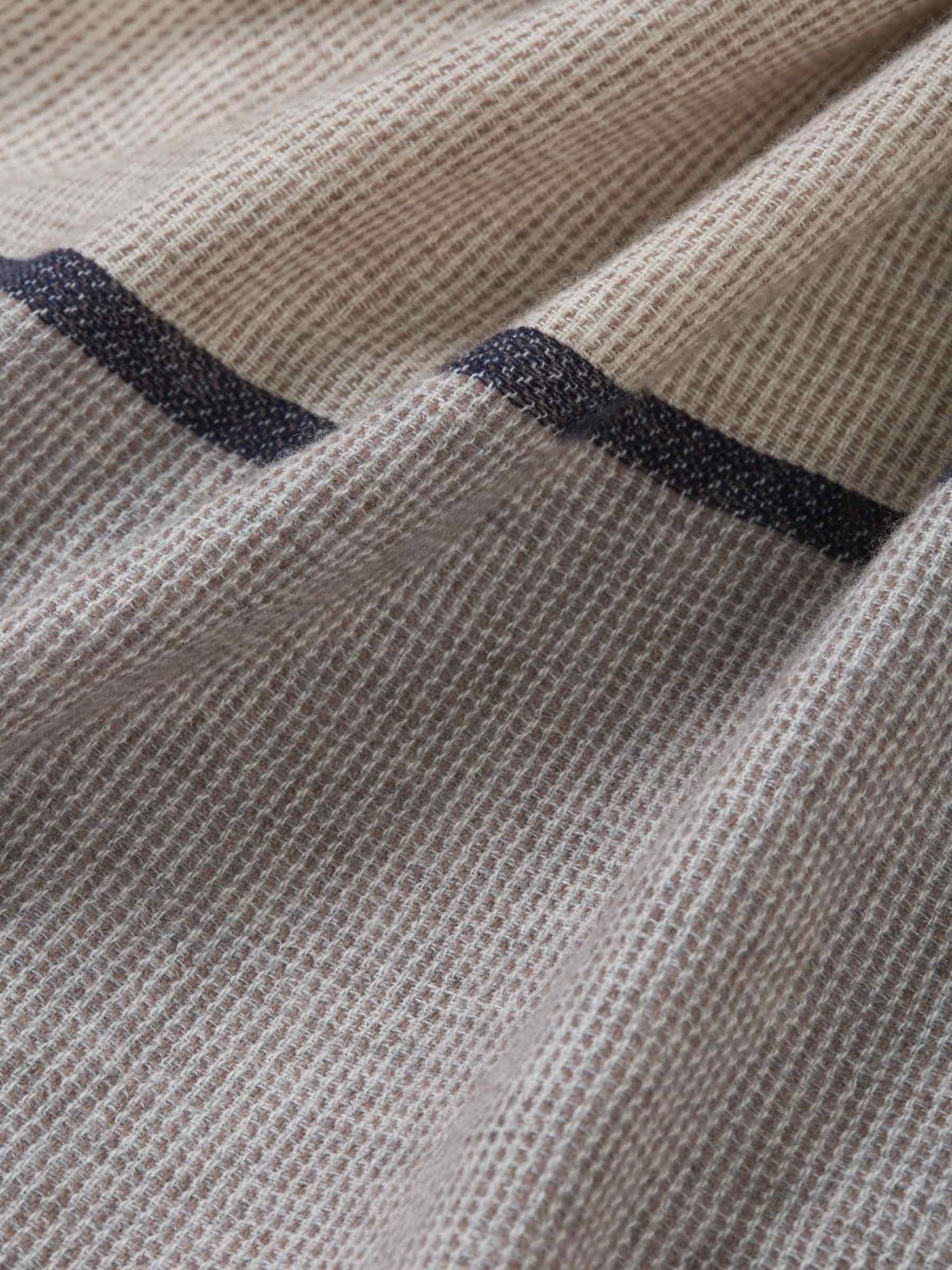 Outlet online Santa Eulalia Hombre Bufanda Ethan Cashmere color Marrón sku 630-001194 01 - Foto 5