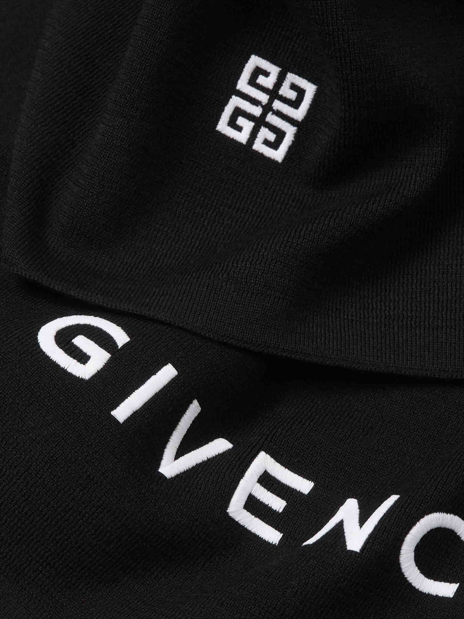 Givenchy Hombre Barcelona Bufanda Lana Y Cashmere color Negro sku 630-001414 01 - Foto 3