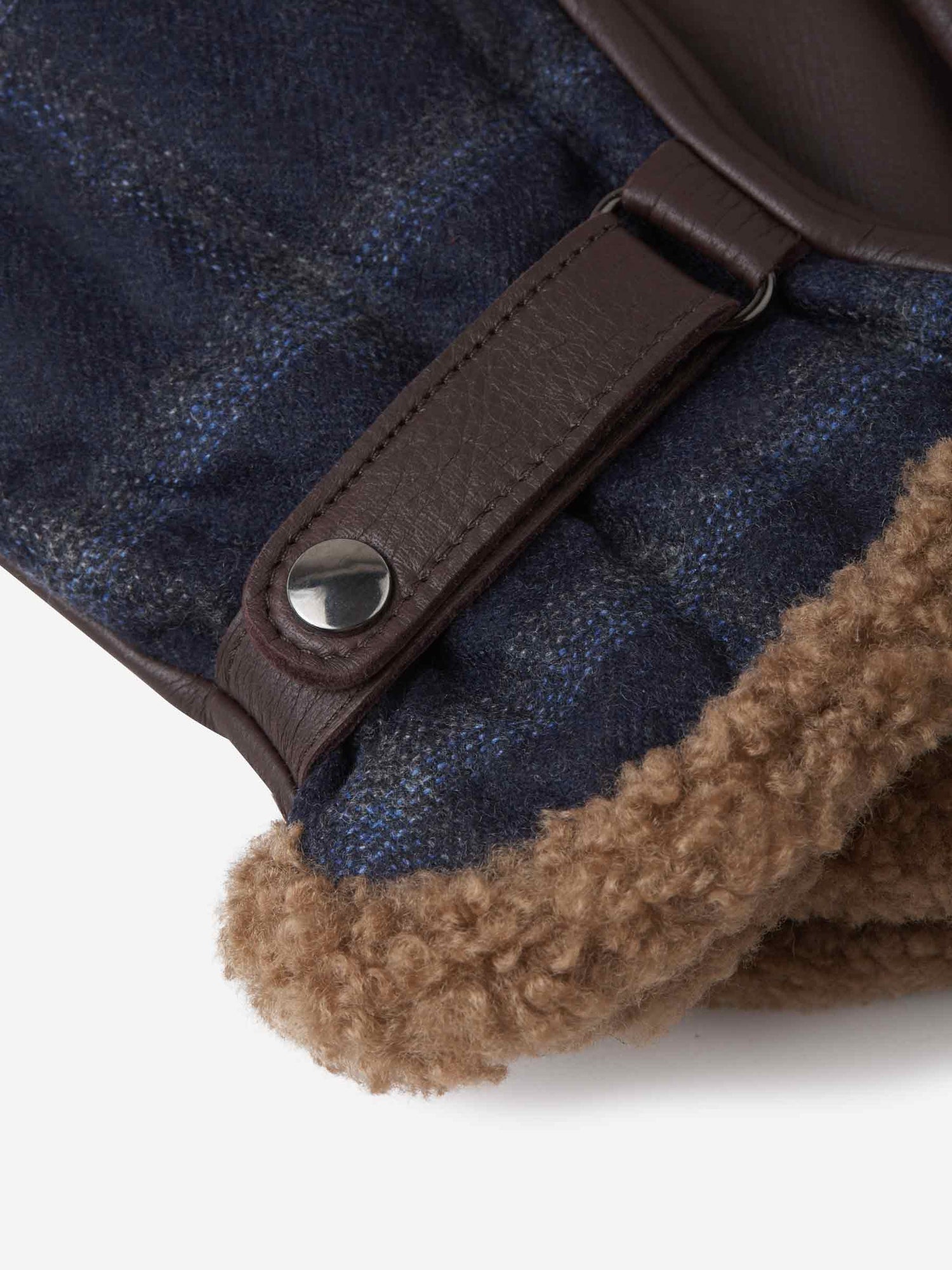 Outlet online Santa Eulalia Hombre Guantes Piel Cashmere color Azul Cobalto sku 680-000076 01 - Foto 3