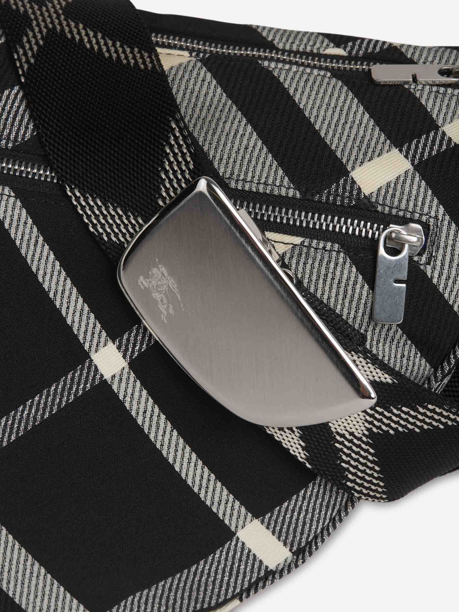 Burberry Hombre Barcelona Bolso Bandolera Nailon color Blanco Y Negro sku 692-001835 01 - Foto 5