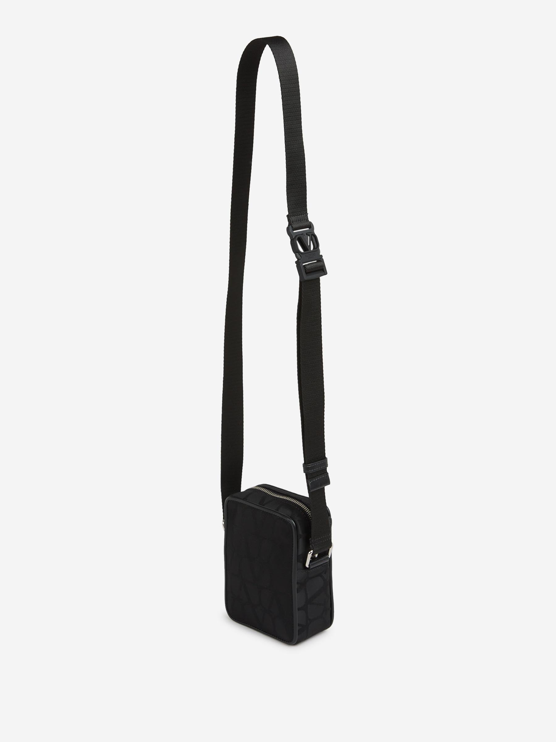 Outlet online Valentino Hombre Bandolera Patrón Iconográfico color Negro sku 692-001987 01 - Foto 2