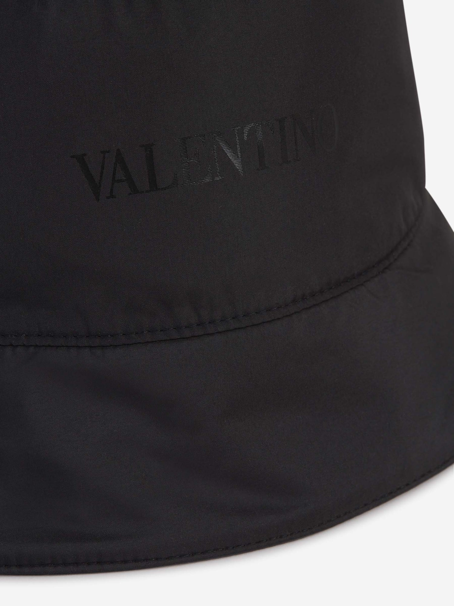Valentino Garavani Hombre Barcelona Sombrero Pescador VLogo color Negro sku 695-001383 01 - Foto 3